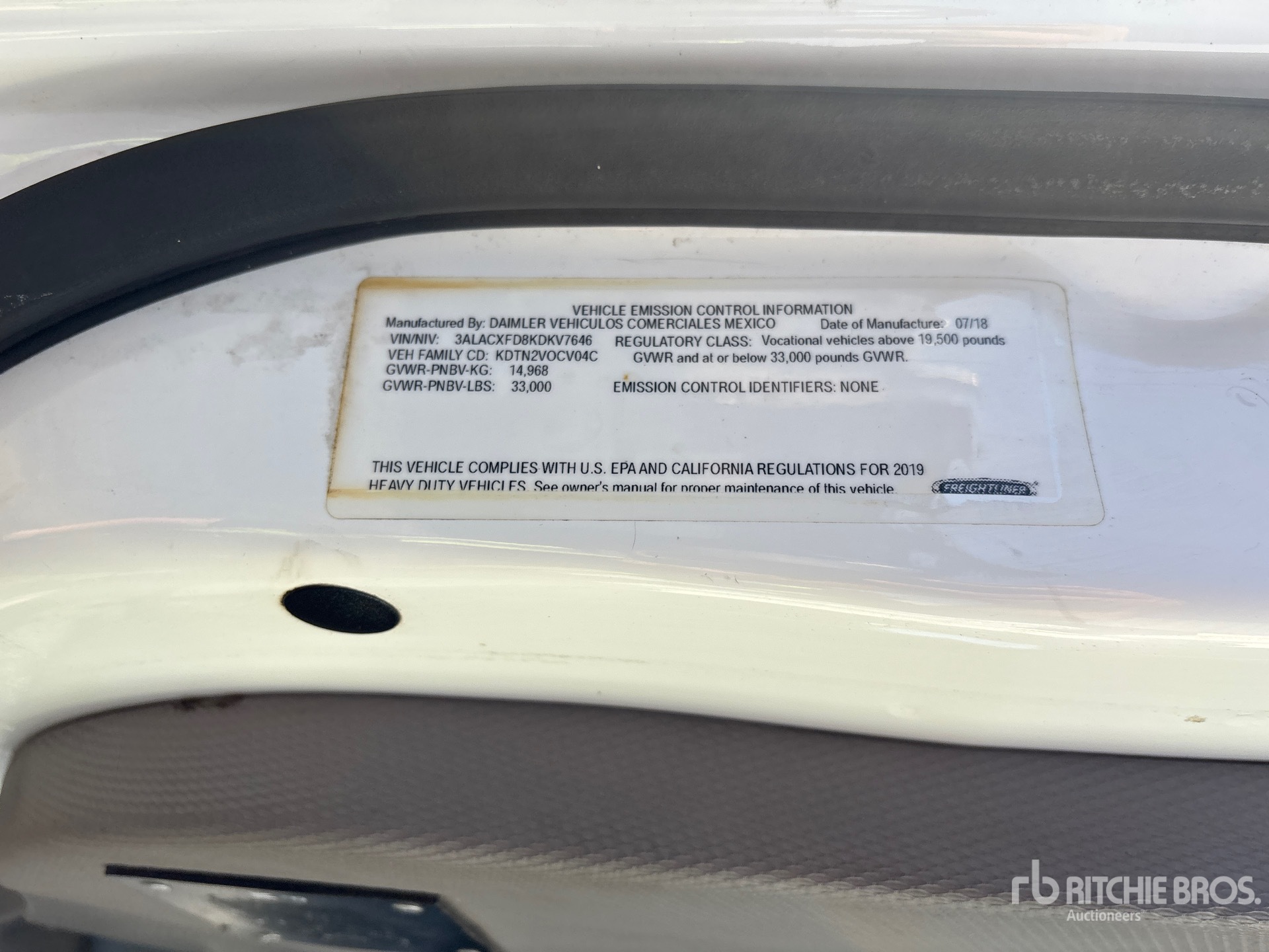 2019 Freightliner M2 106