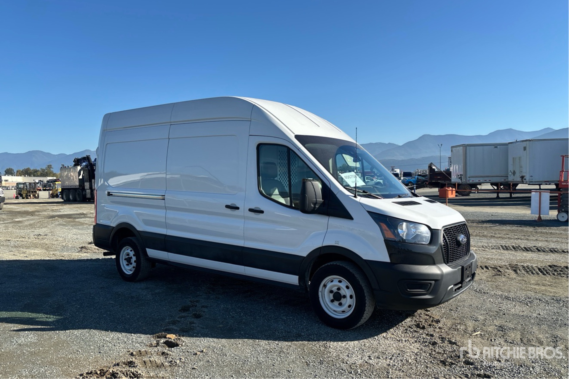 2021 International TRANSIT 250