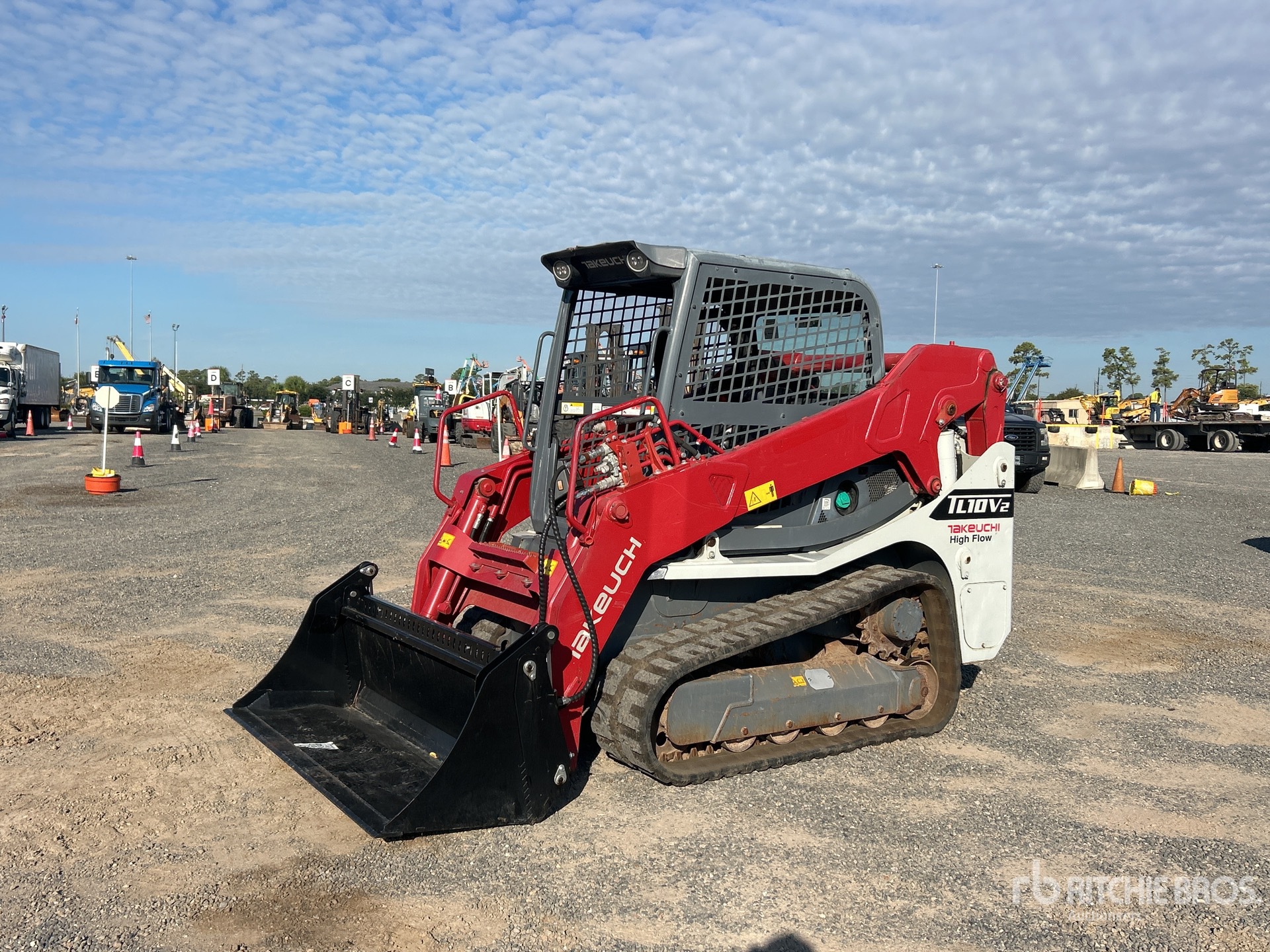 Photo of 2022 Takeuchi TL10V2