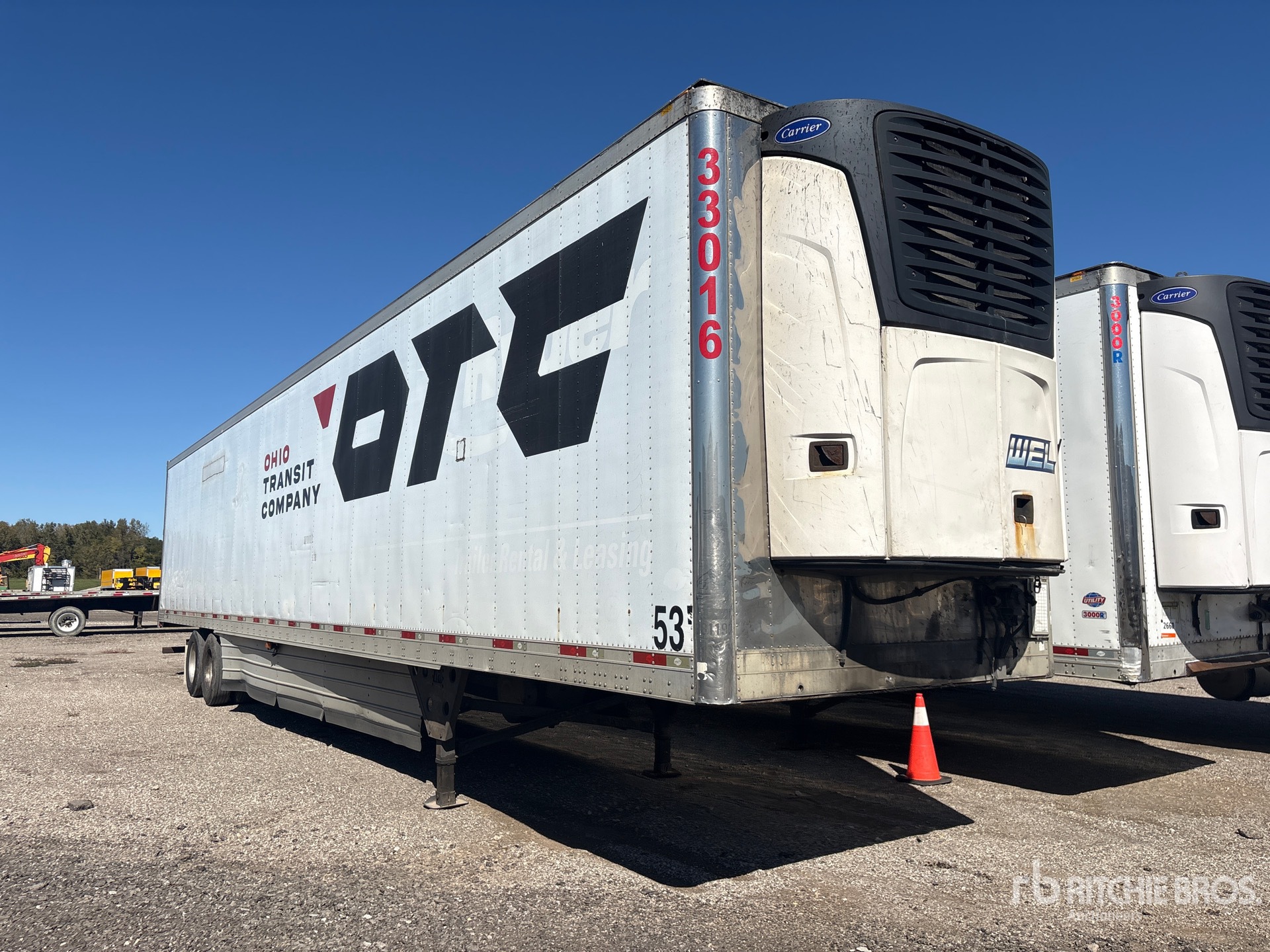 Utility 53 FT X 102 IN T/A
