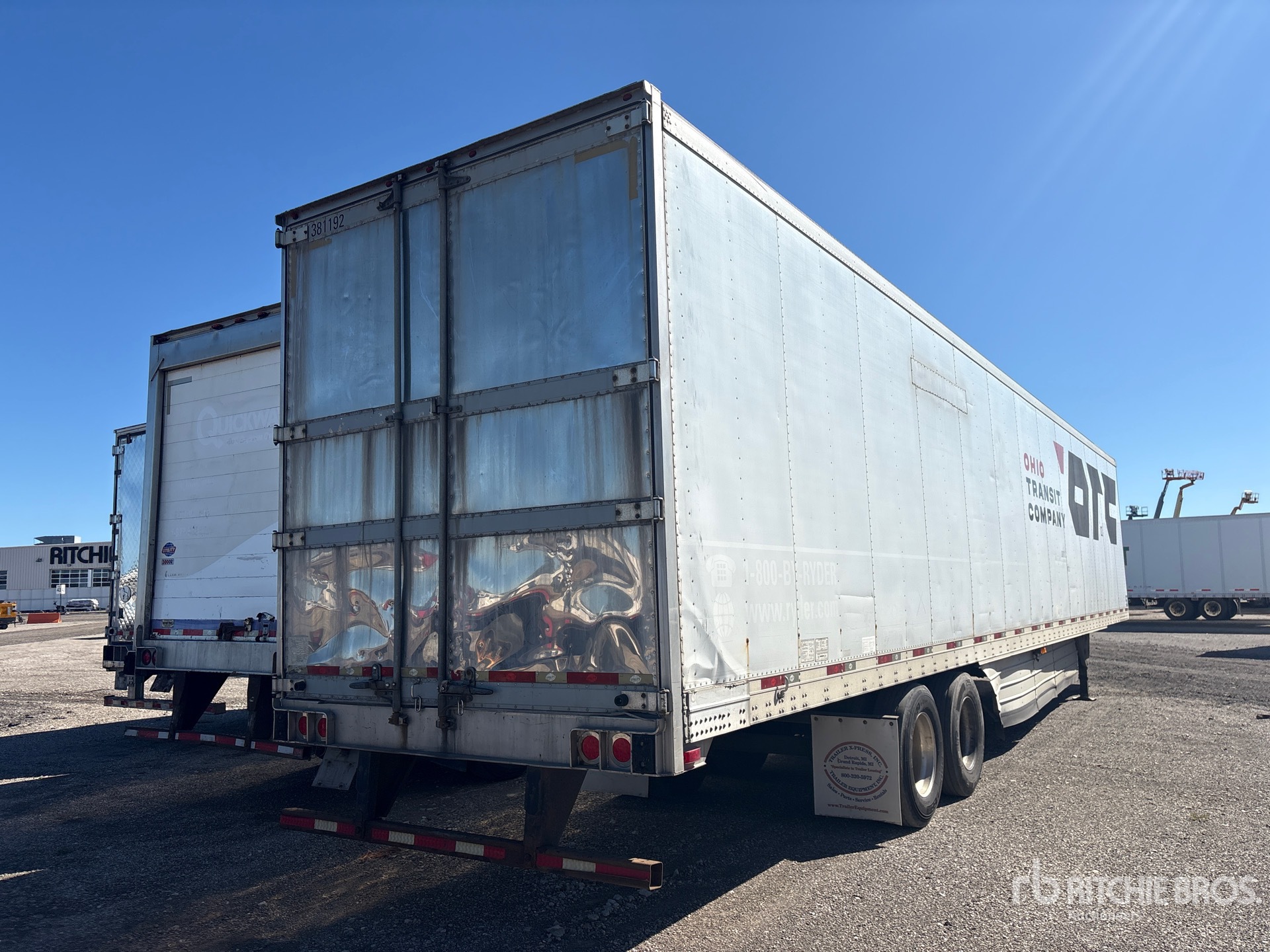 Utility 53 FT X 102 IN T/A