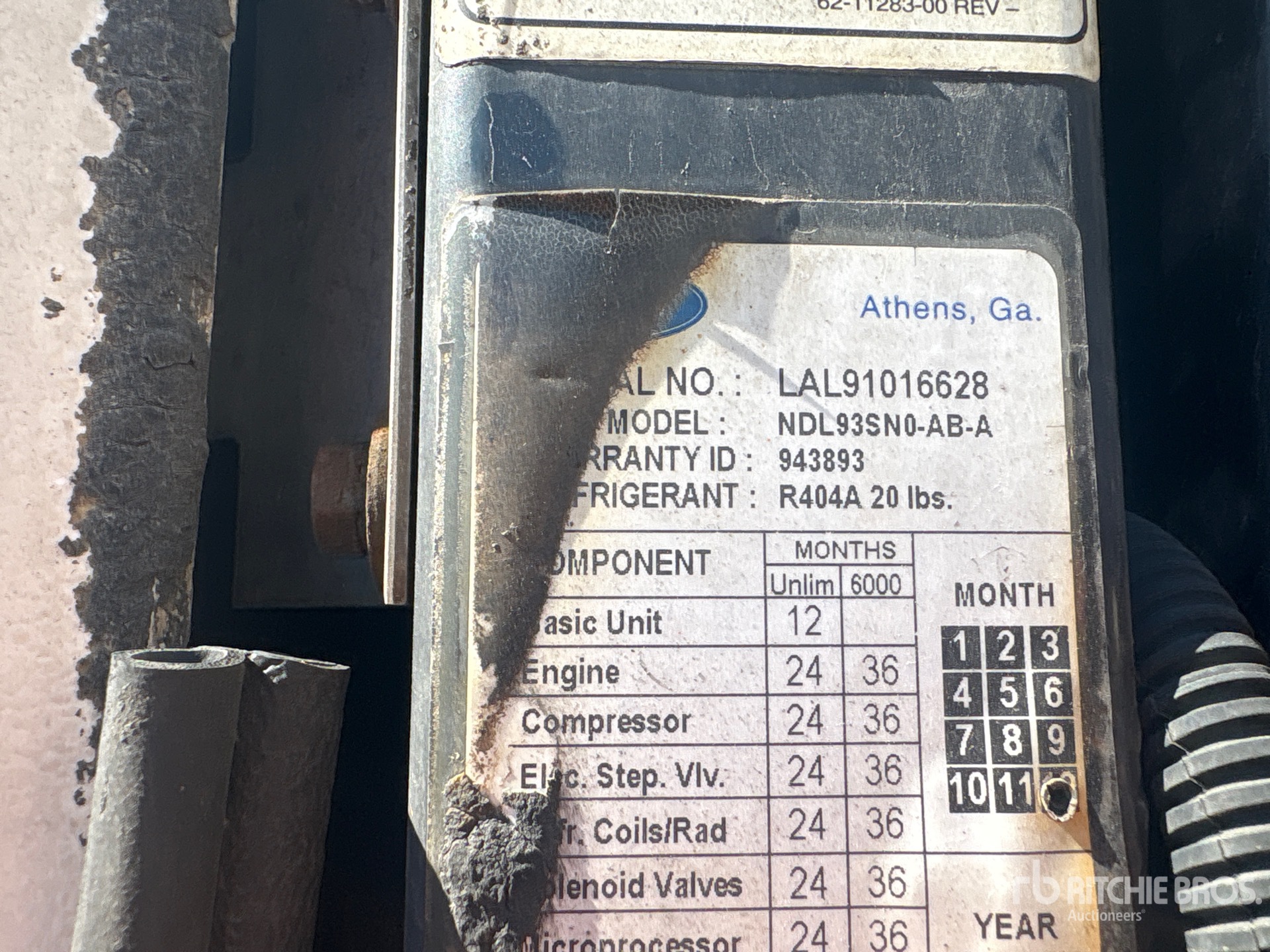 Utility 53 FT X 102 IN T/A
