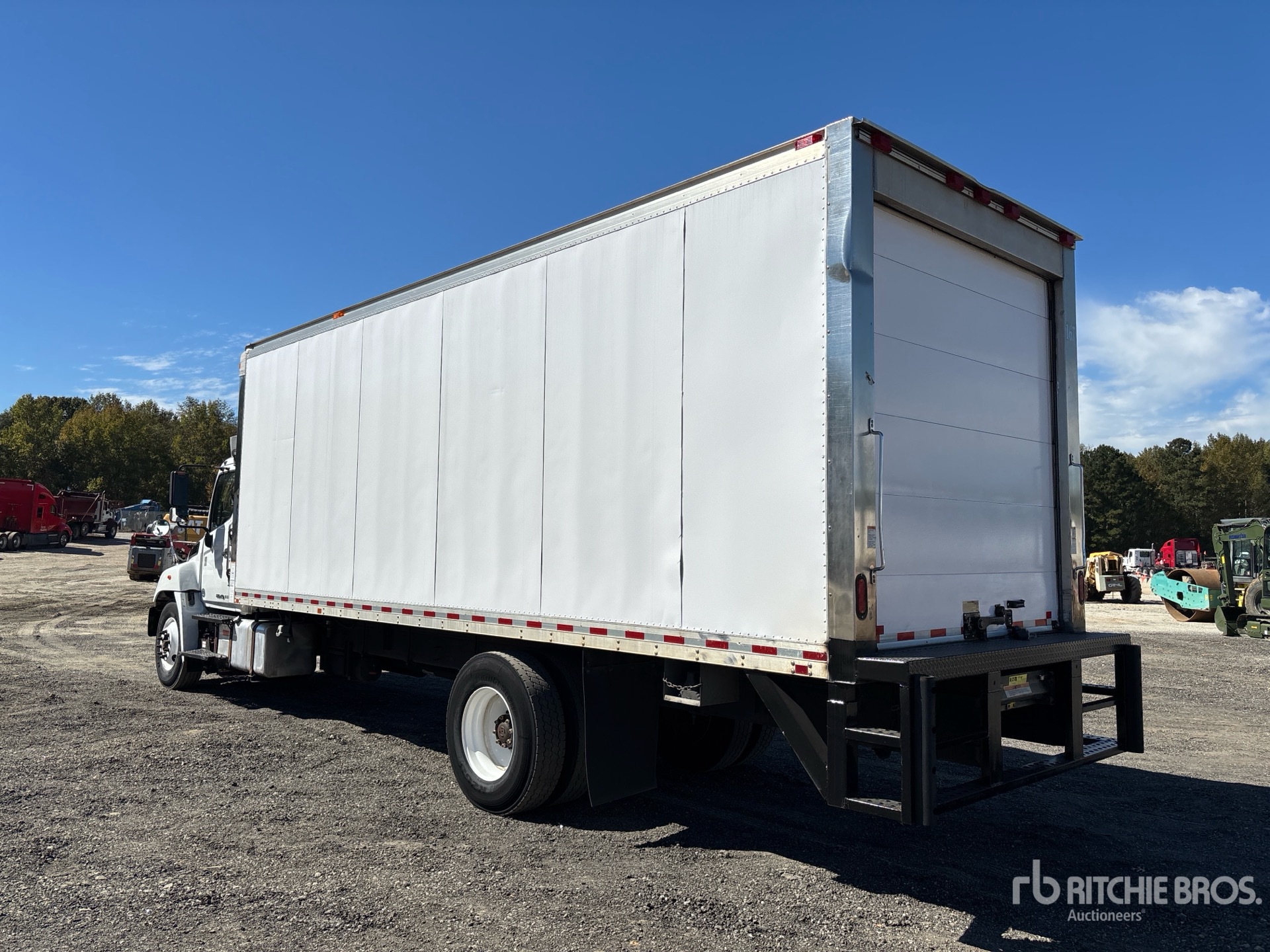 2019 Hino 268