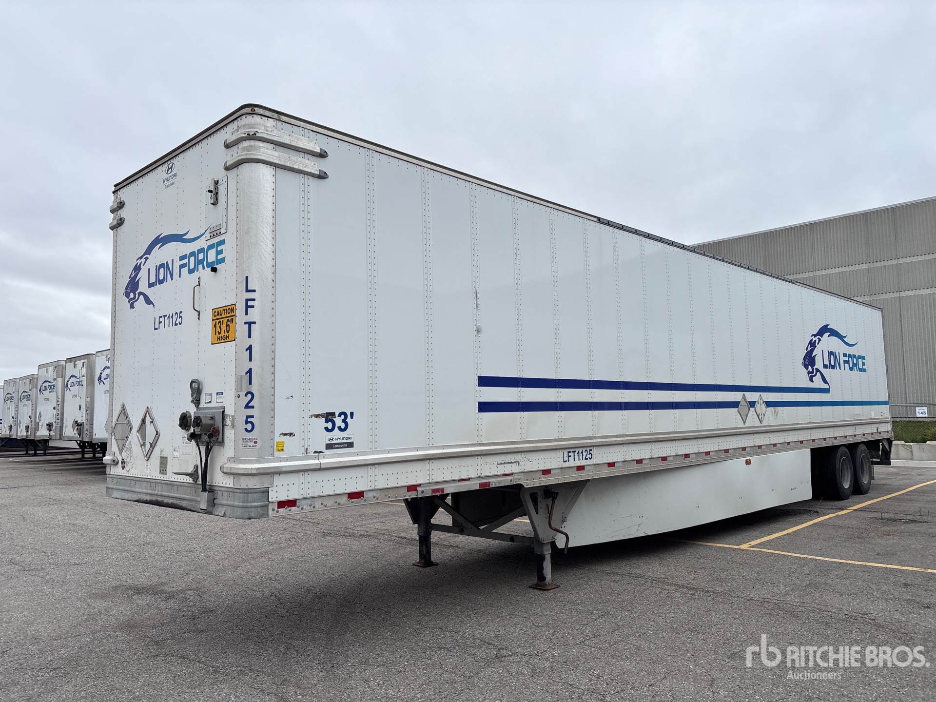 Photo of 2022 Hyundai VC2530152-AJS