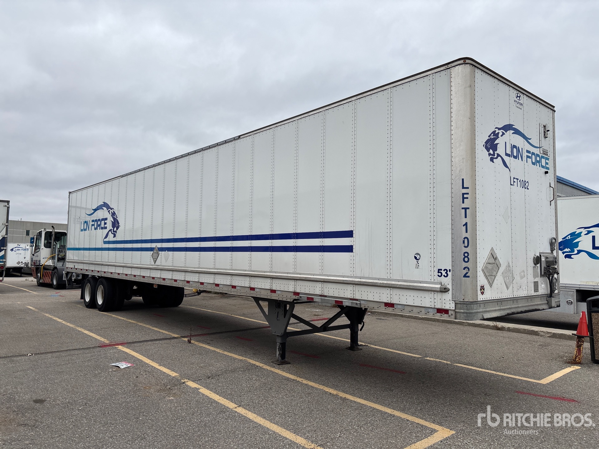 2022 Hyundai VC2530152-AJS