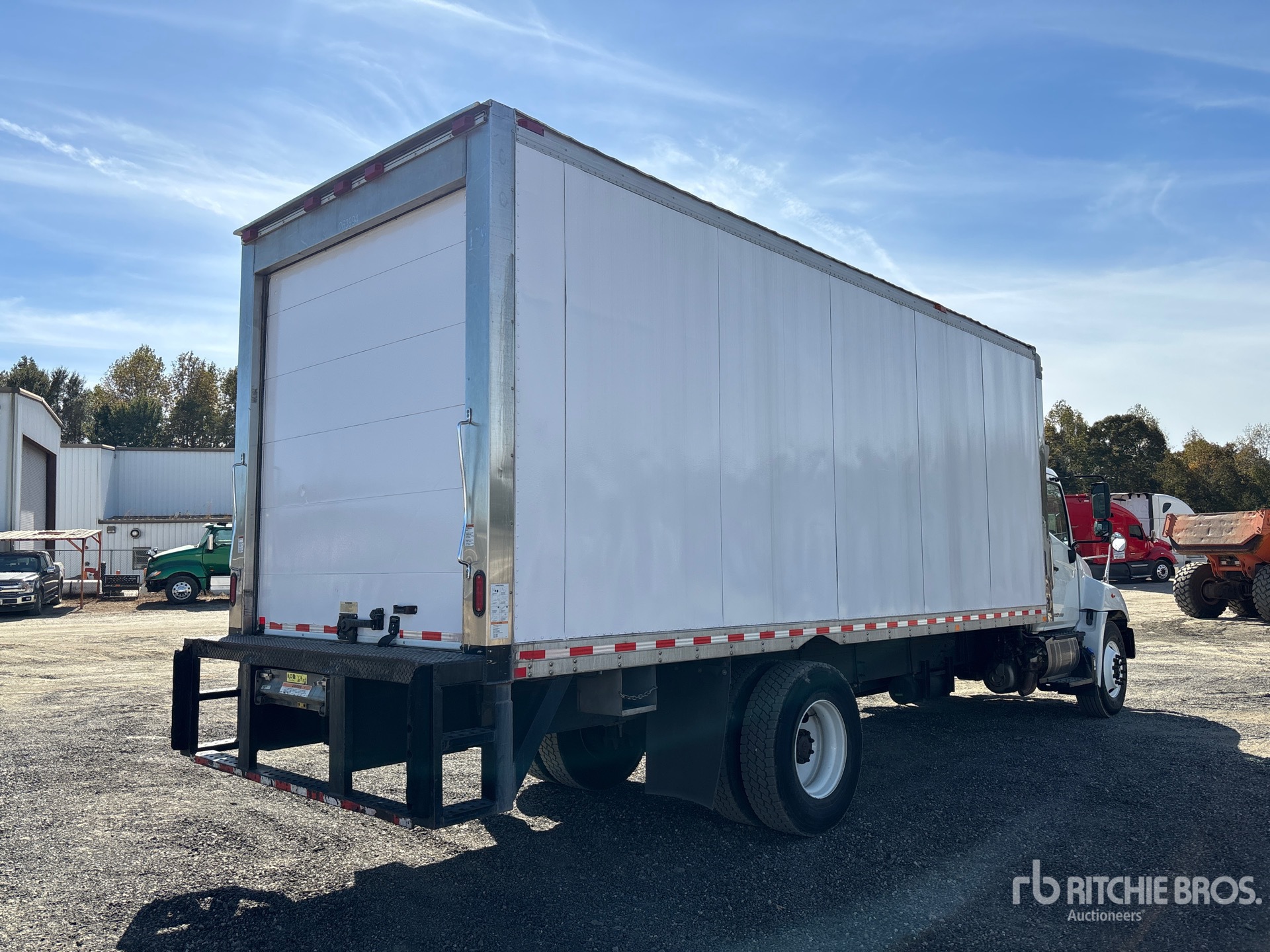 2019 Hino 268