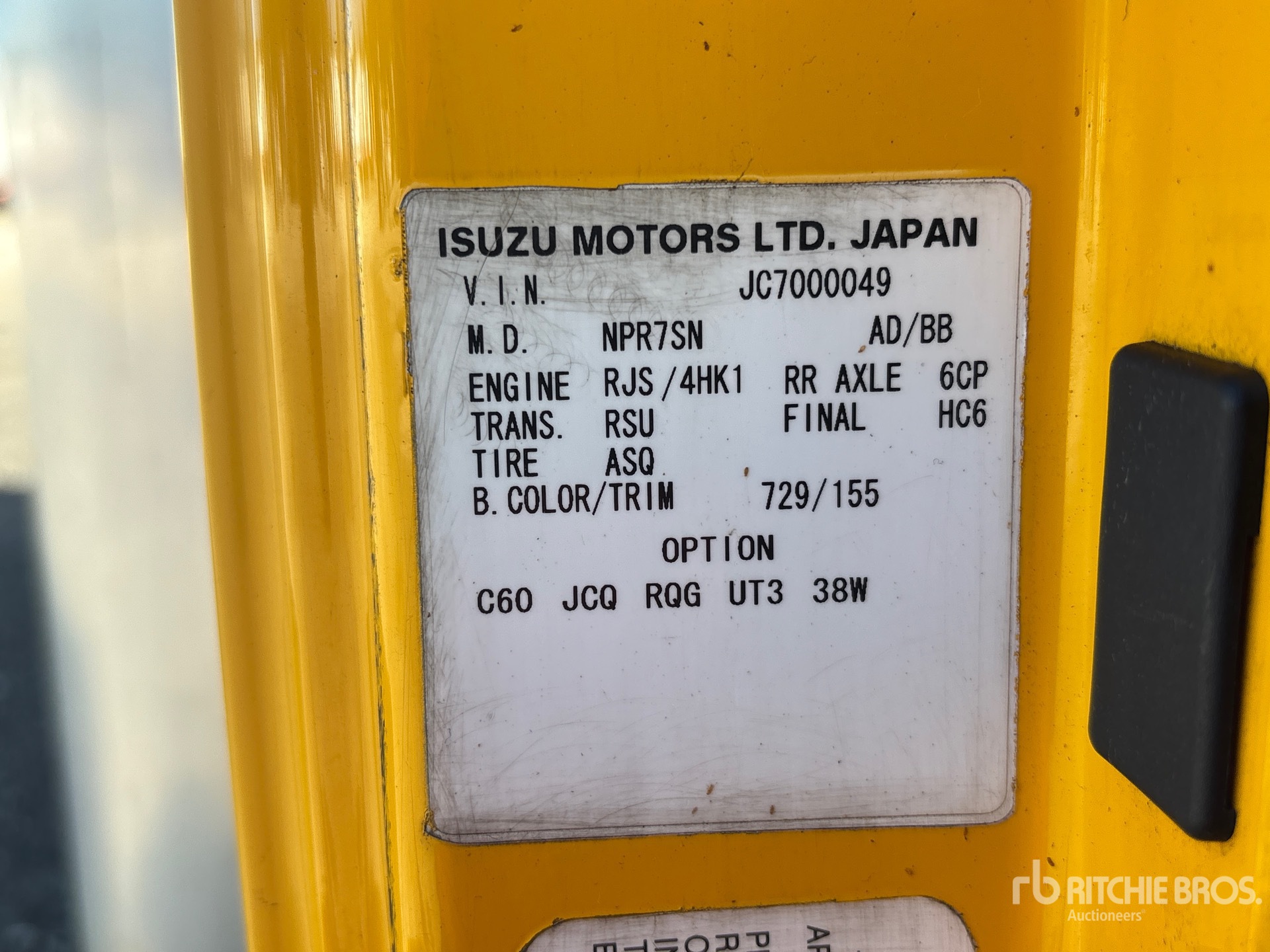 2012 Isuzu NPR HD