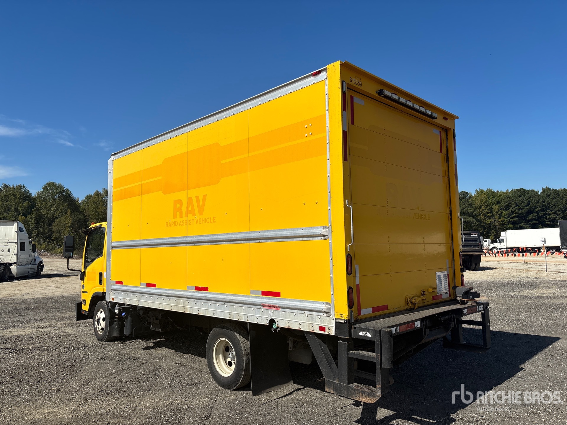 2012 Isuzu NPR HD