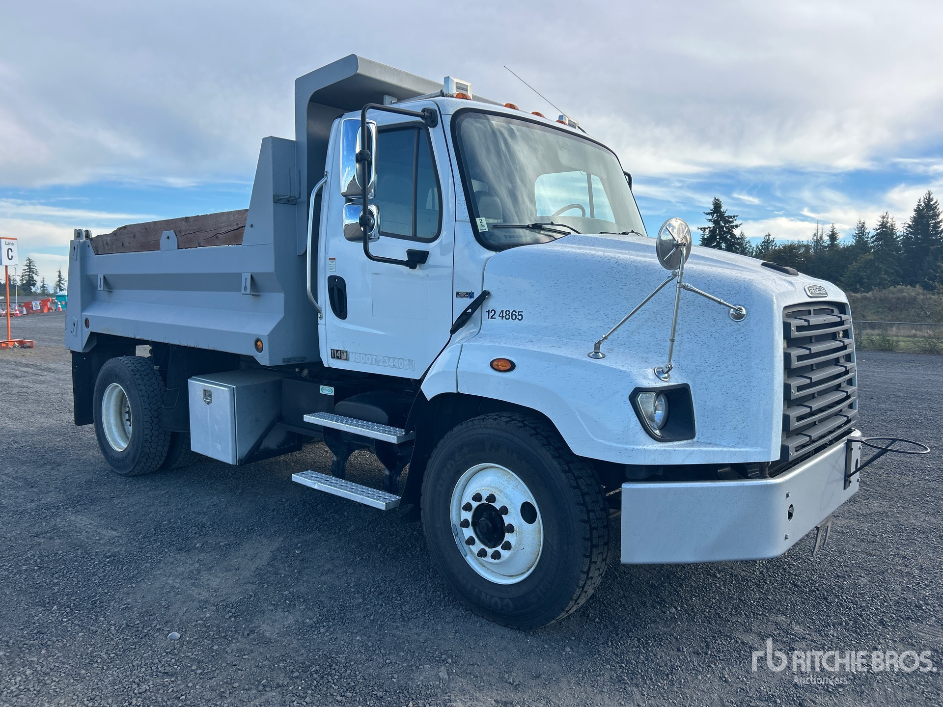 2018 Freightliner 114SD