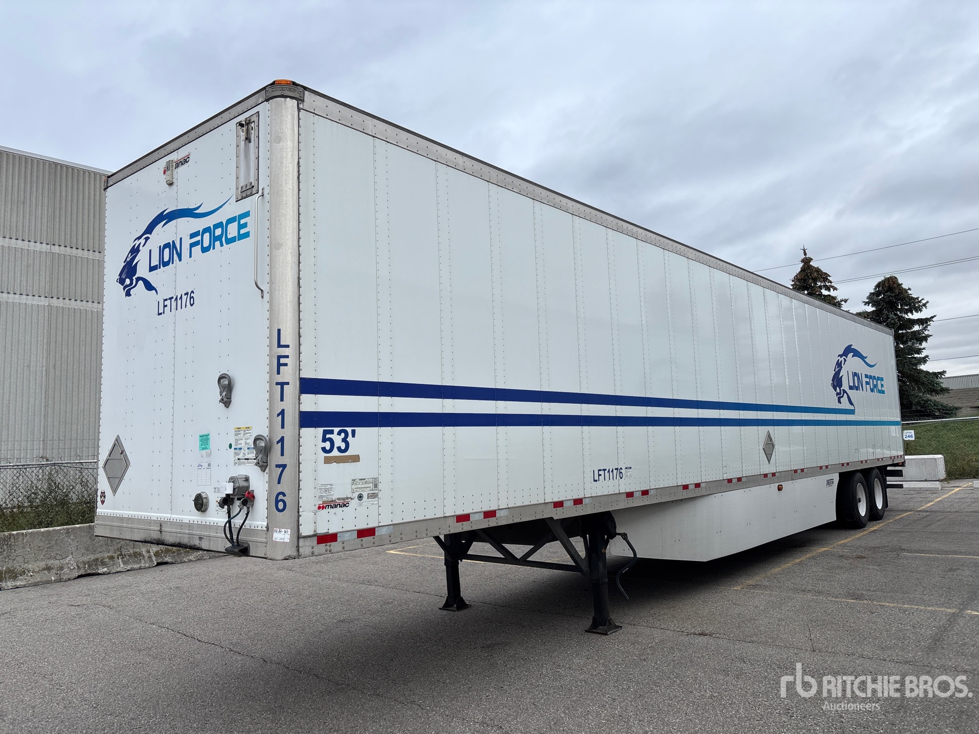 Photo of 2023 Manac 92253A811