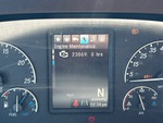 4 Transmision with Engine Hours