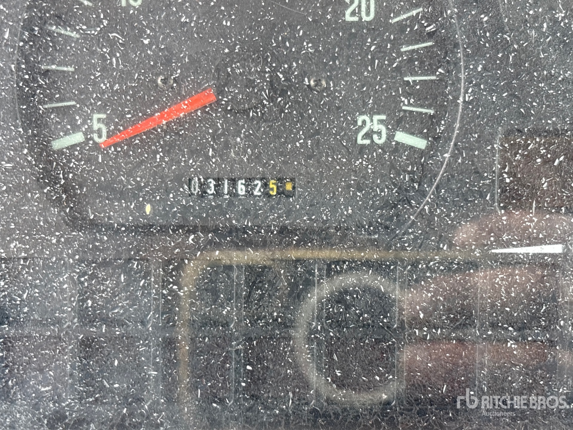 1998 Massey Ferguson 6170