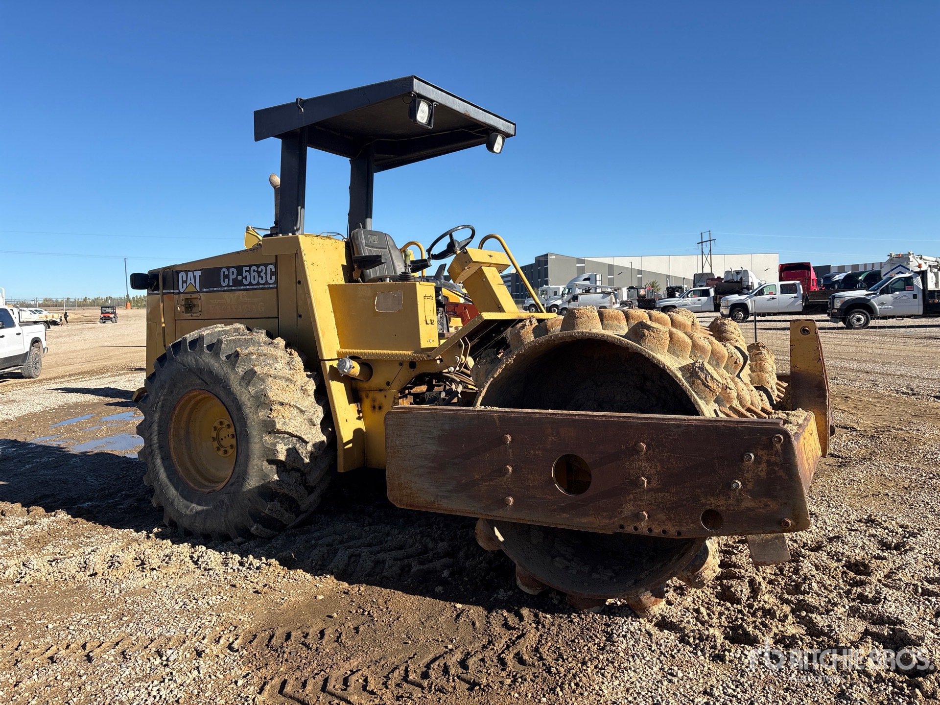 1998 Caterpillar CP-563C