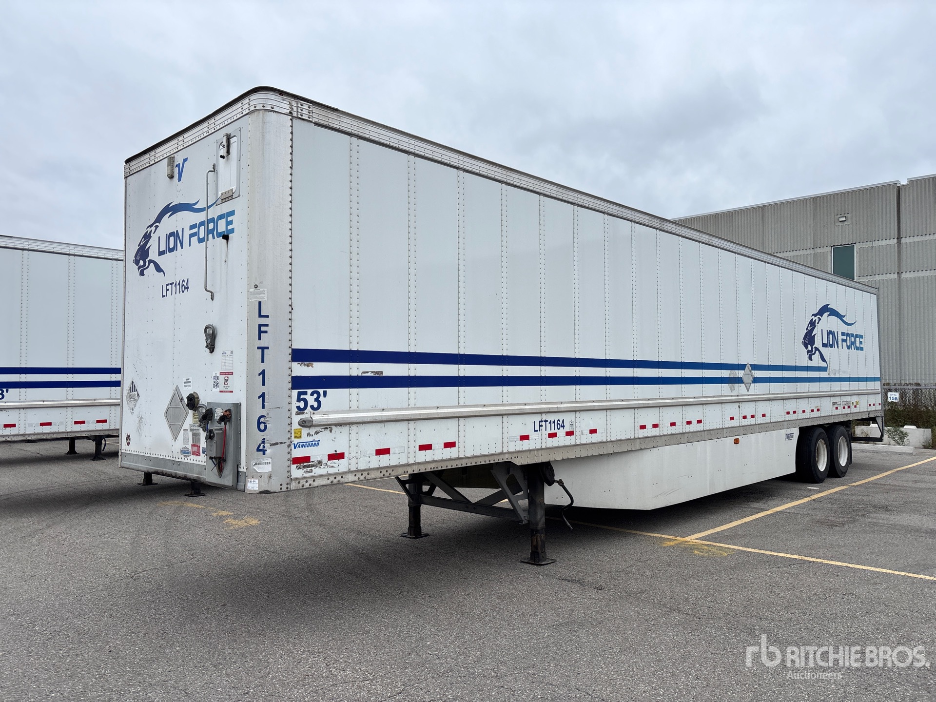 Photo of 2024 Vanguard 53 ft x 102 in