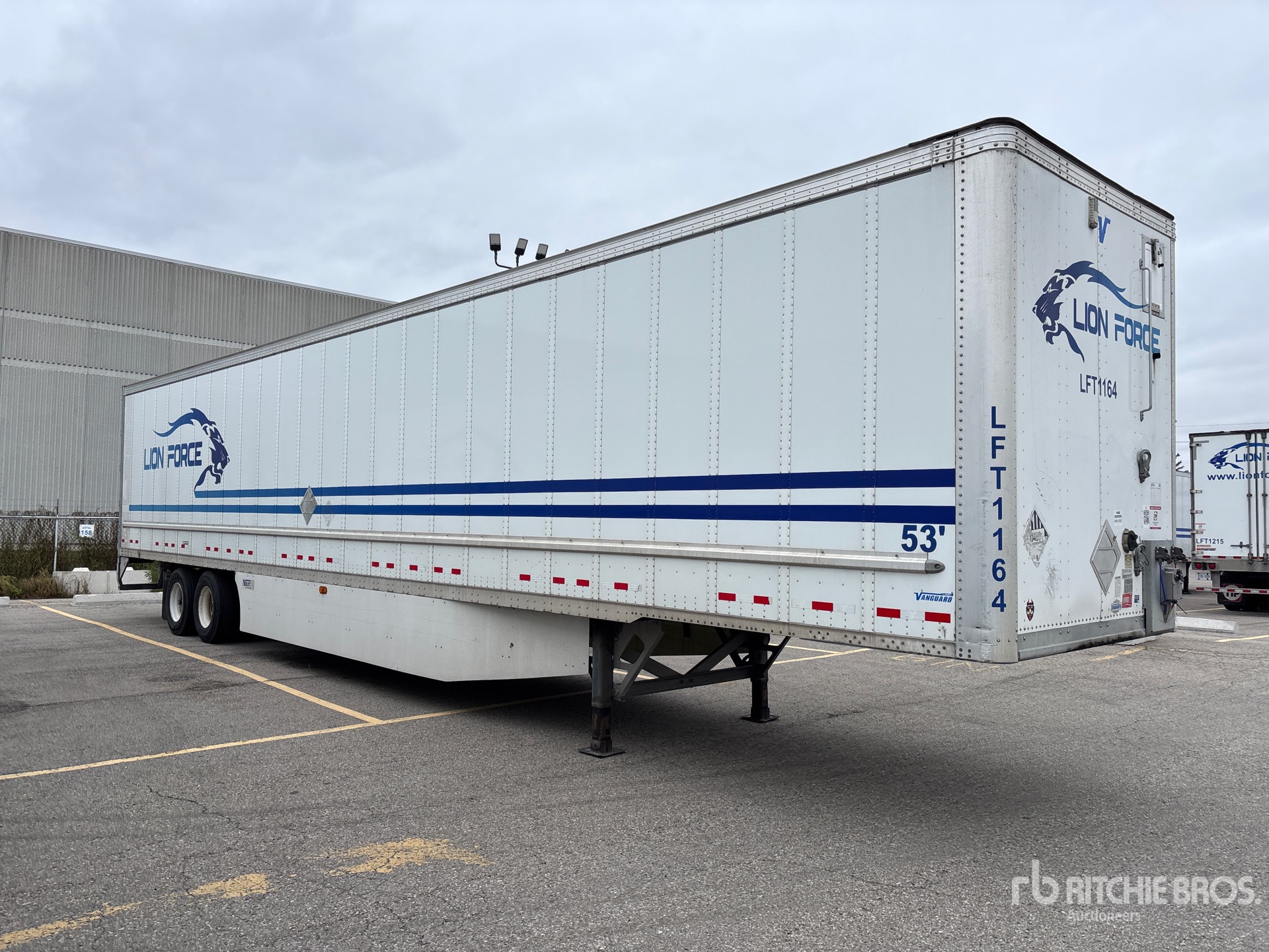 2024 Vanguard 53 FT X 102 IN