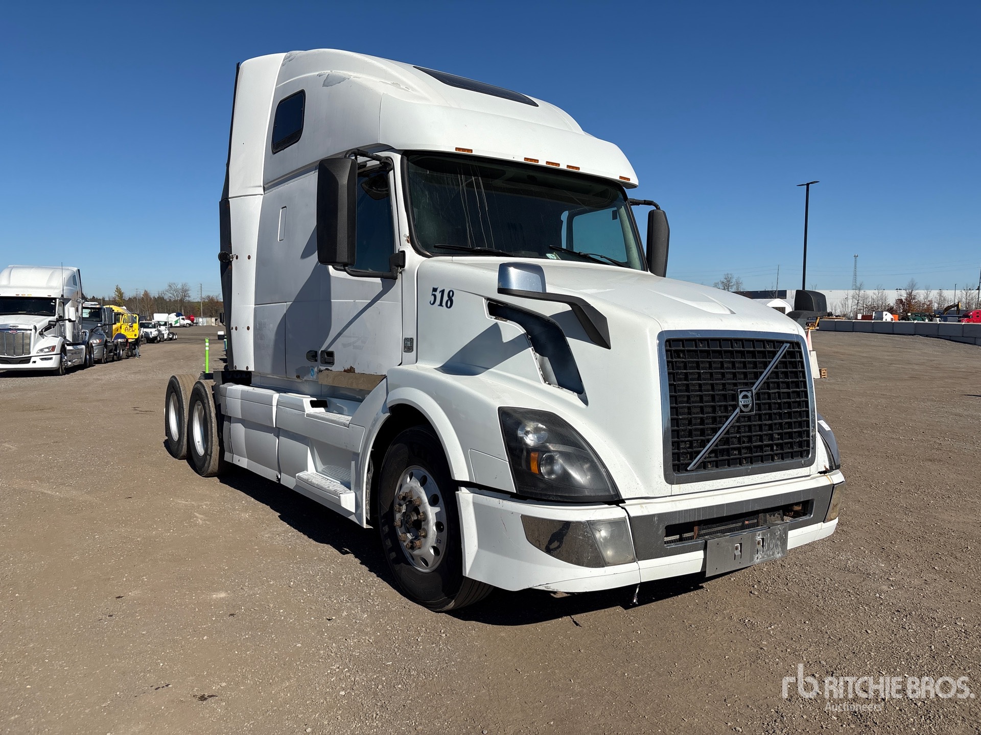 2016 Volvo VNL