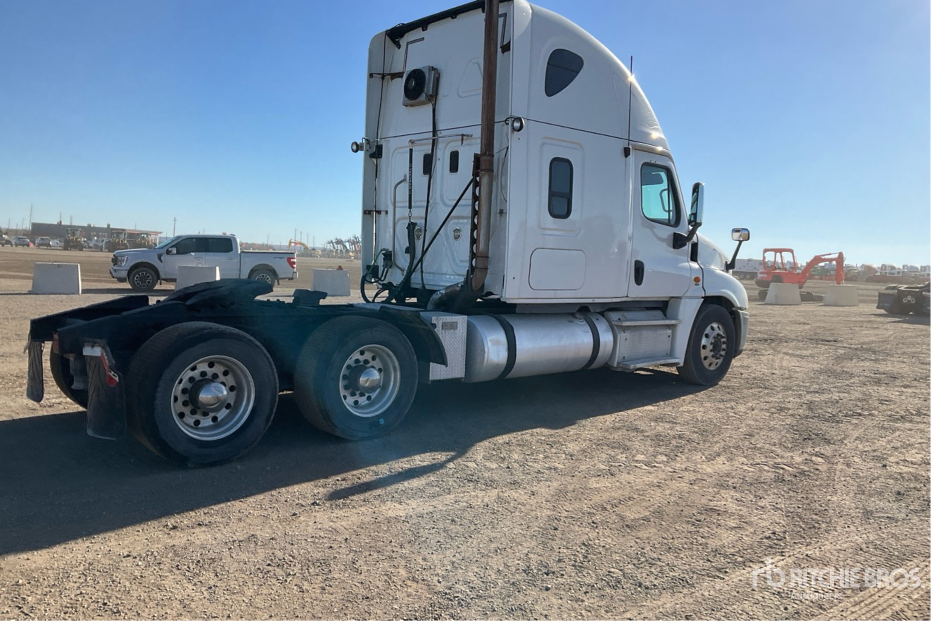 2013 Freightliner CASCADIA 125
