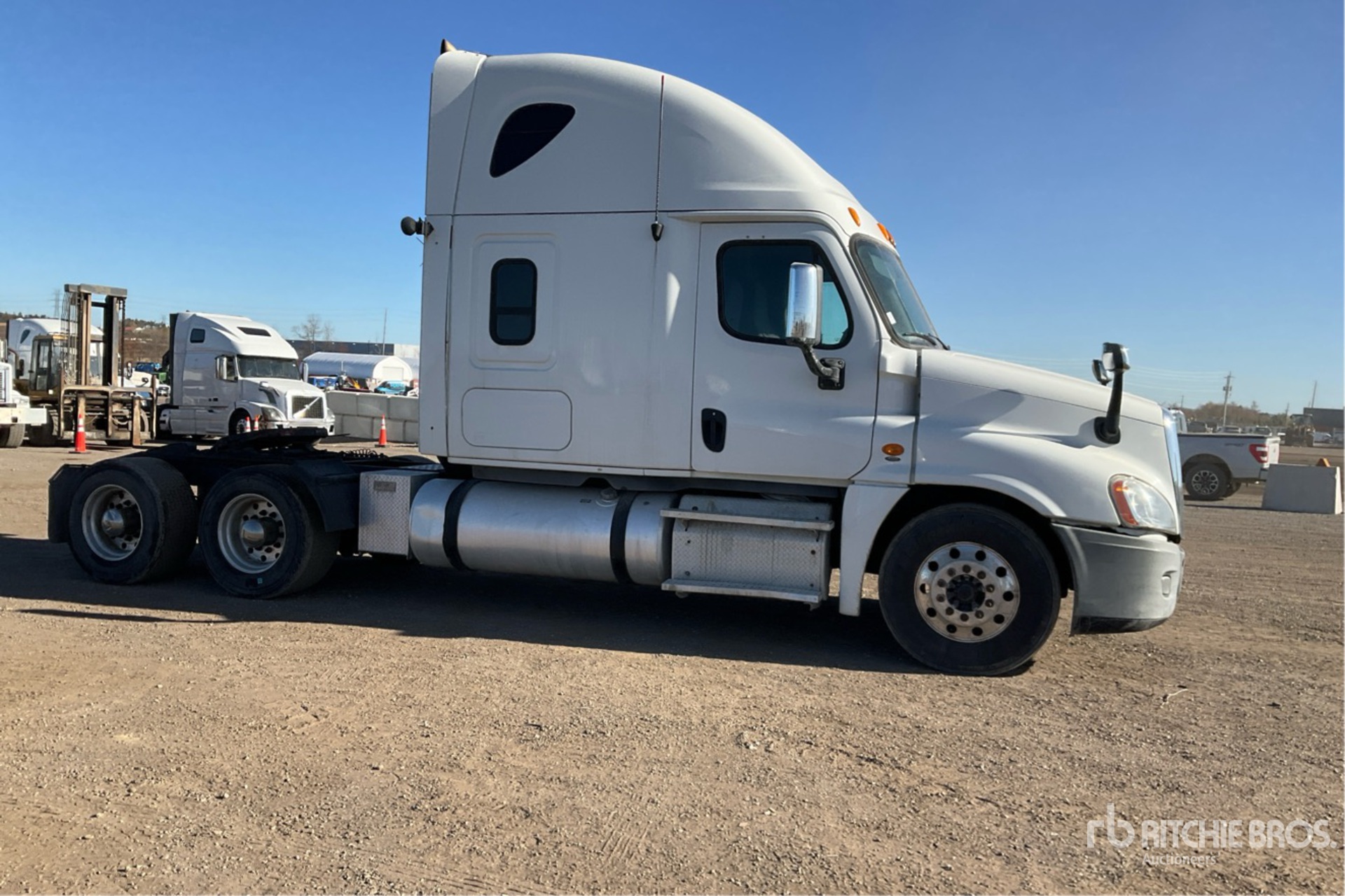 2013 Freightliner CASCADIA 125