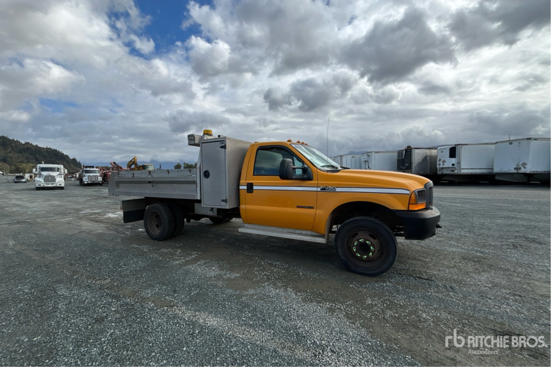 2000 Ford F-450