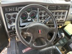 Cab with Commandes d'orientation