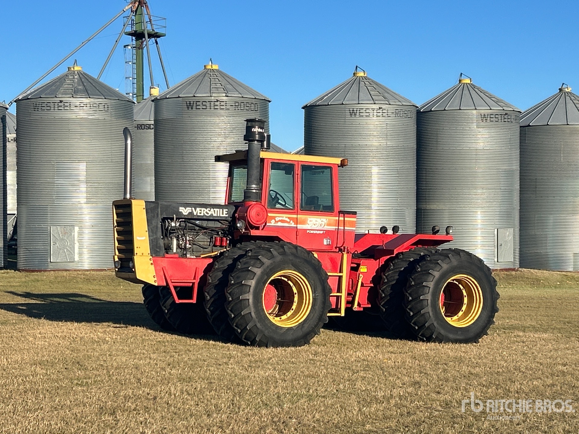 1984 Versatile 955