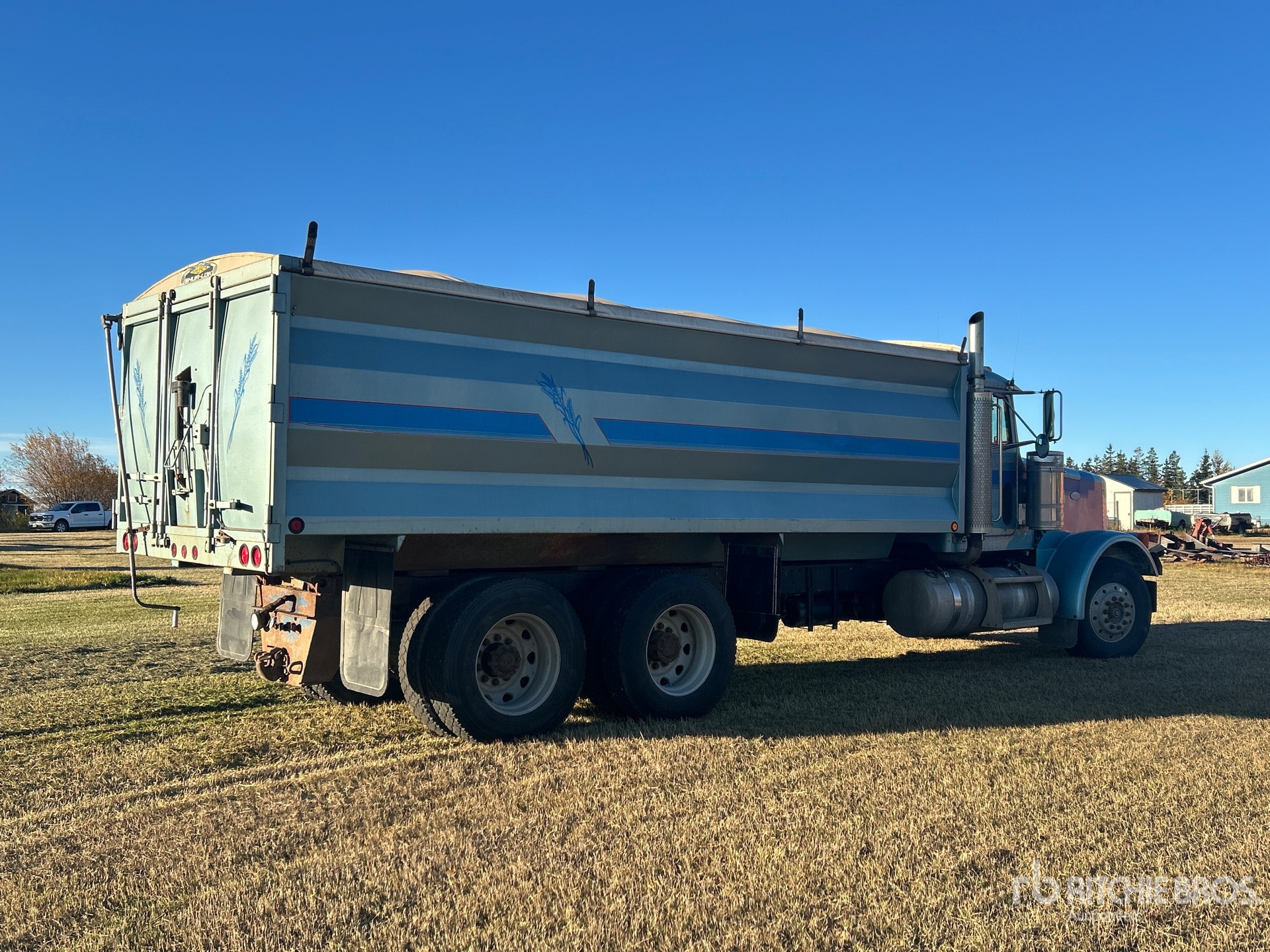 1999 Peterbilt 379