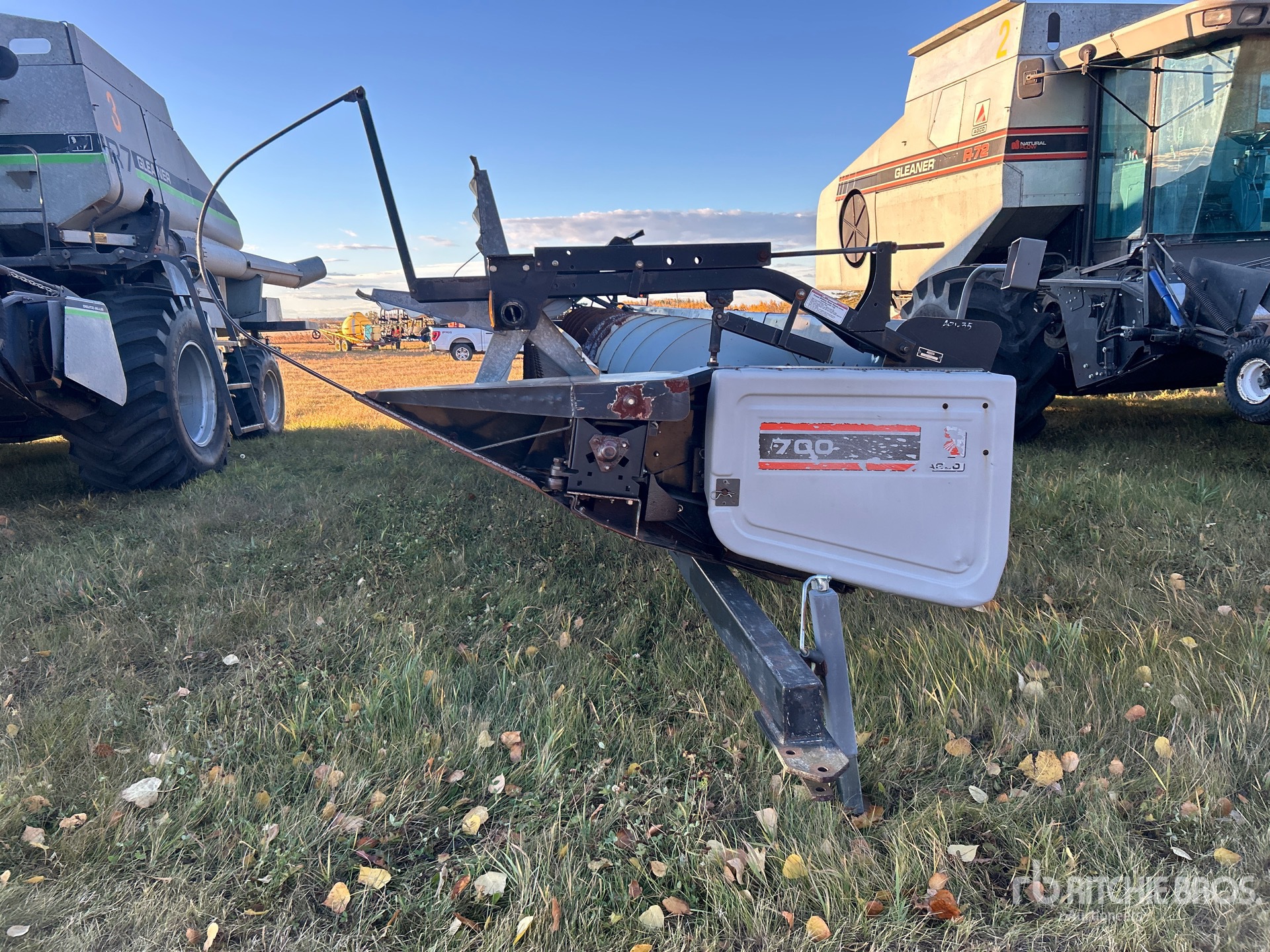 1996 Gleaner 700