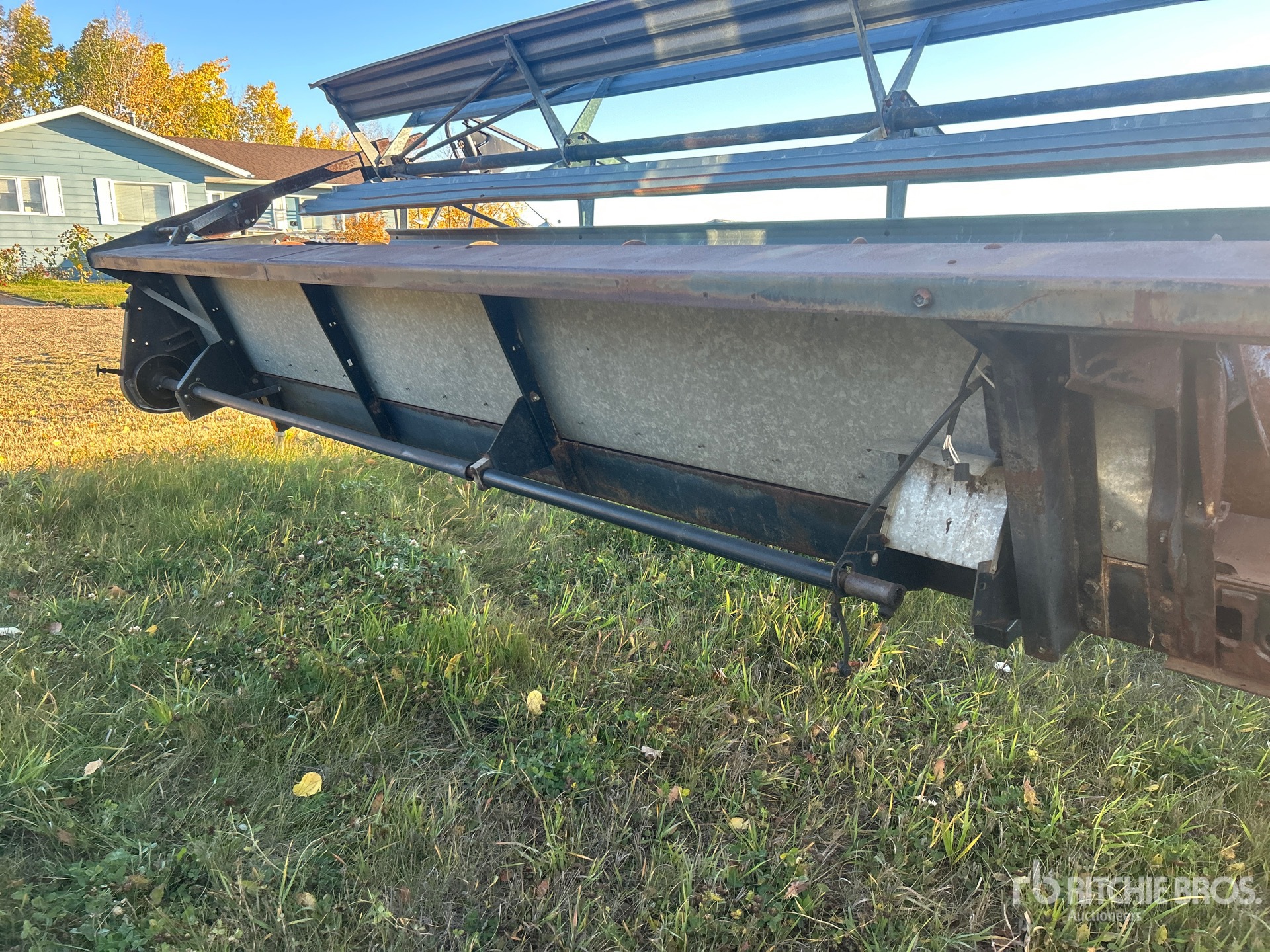 1998 Gleaner 700