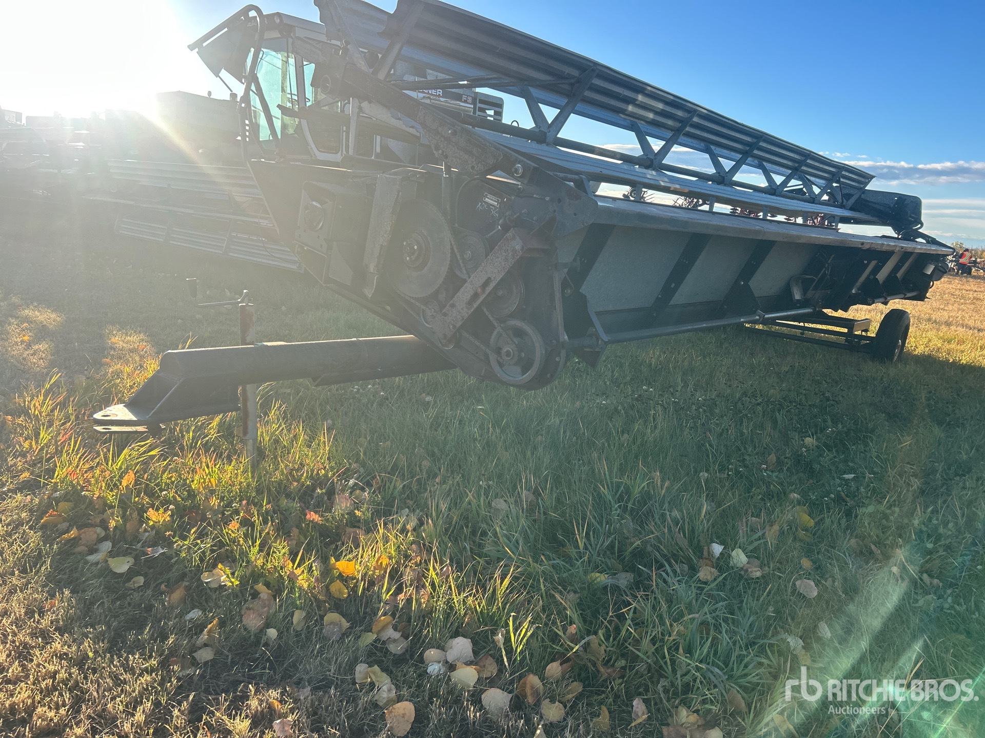 1998 Gleaner 700