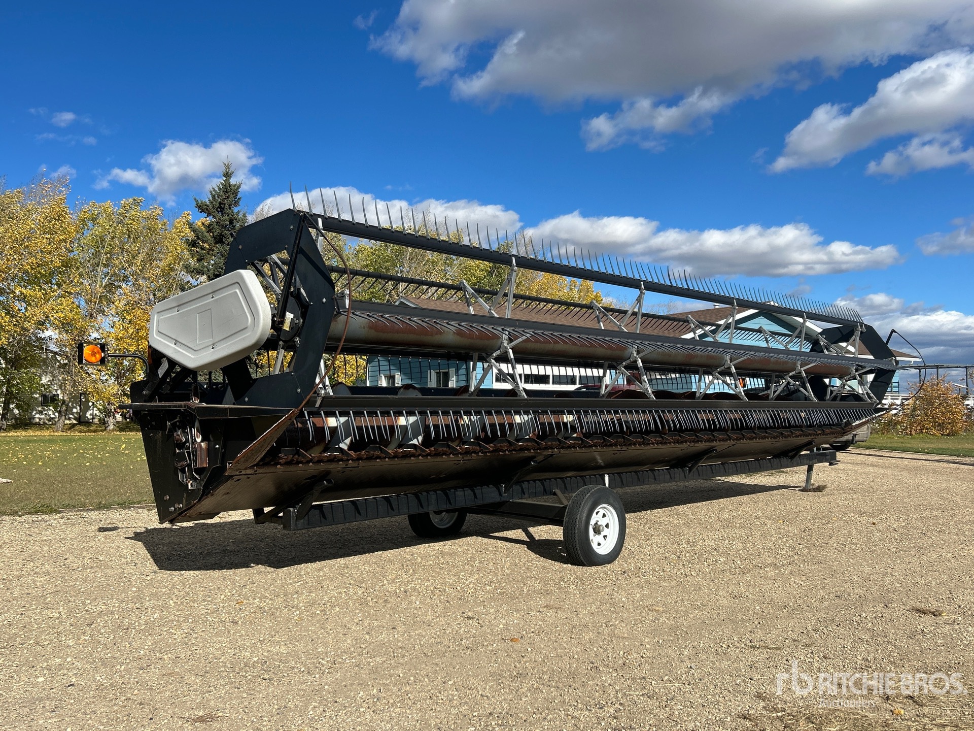 Gleaner 330