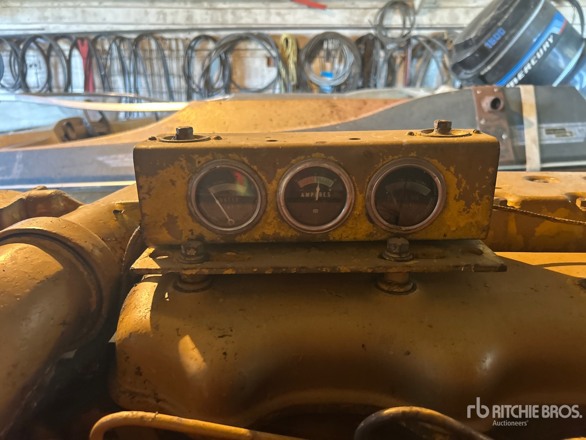 Caterpillar D333