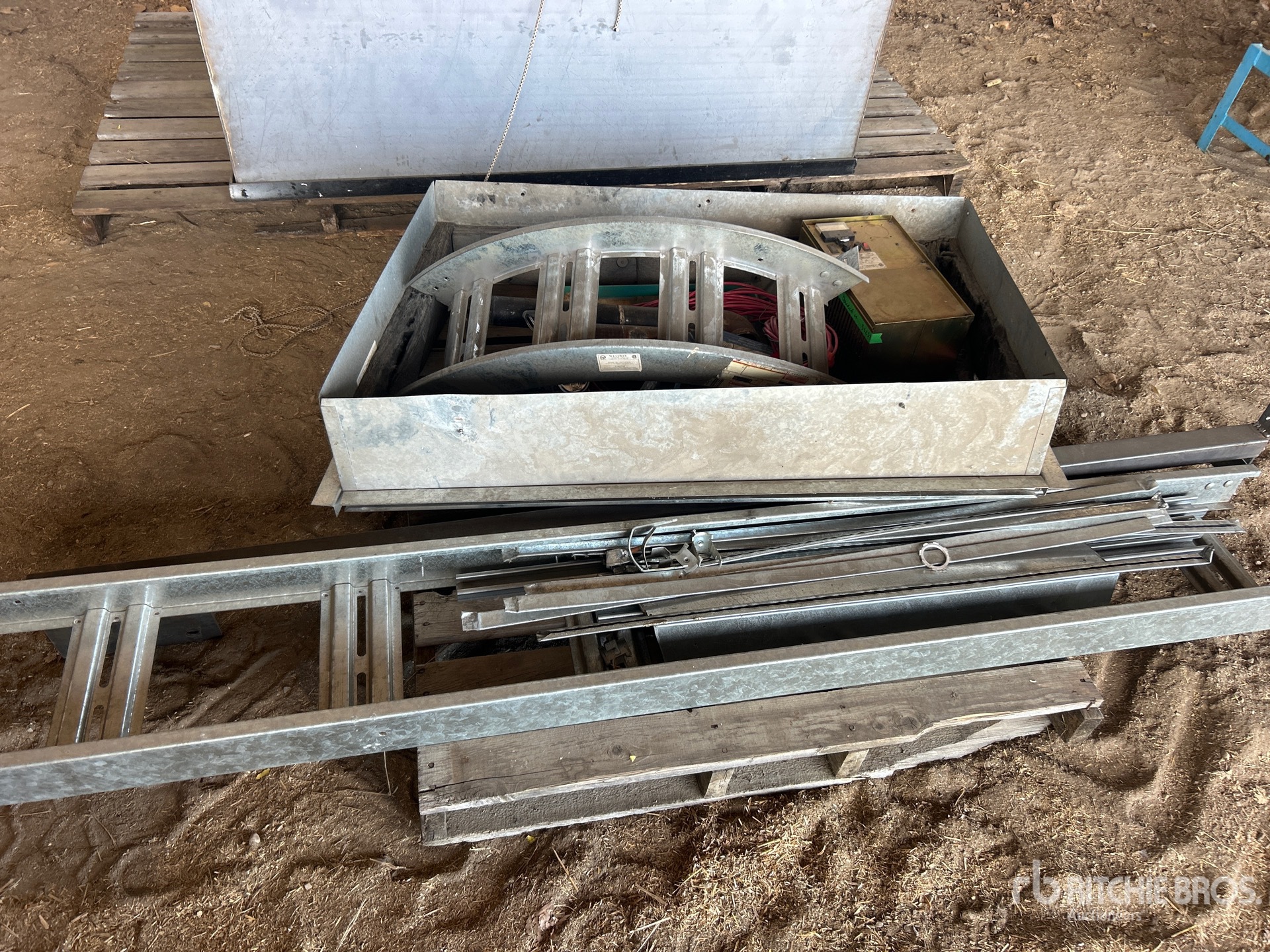 Volvo 233 KW SKID-MOUNTED DUCTING &