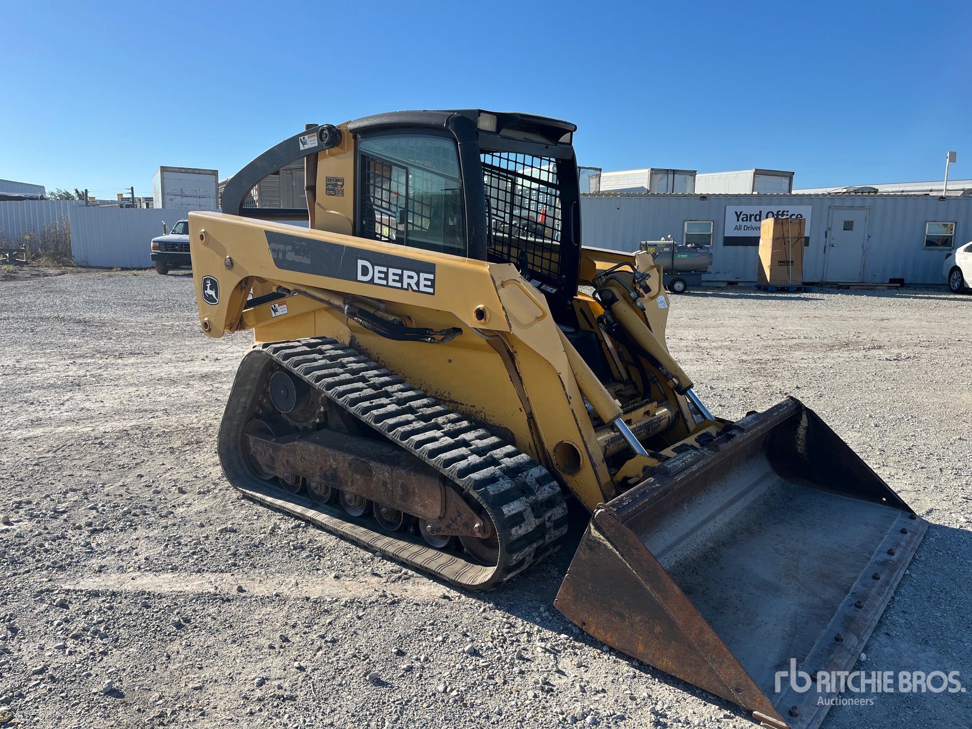 2007 John Deere 332
