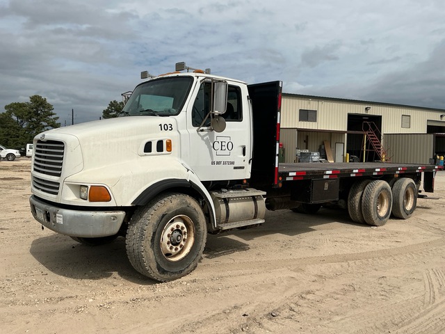 2000 Sterling LT9513 6x4 Flatbed Truck