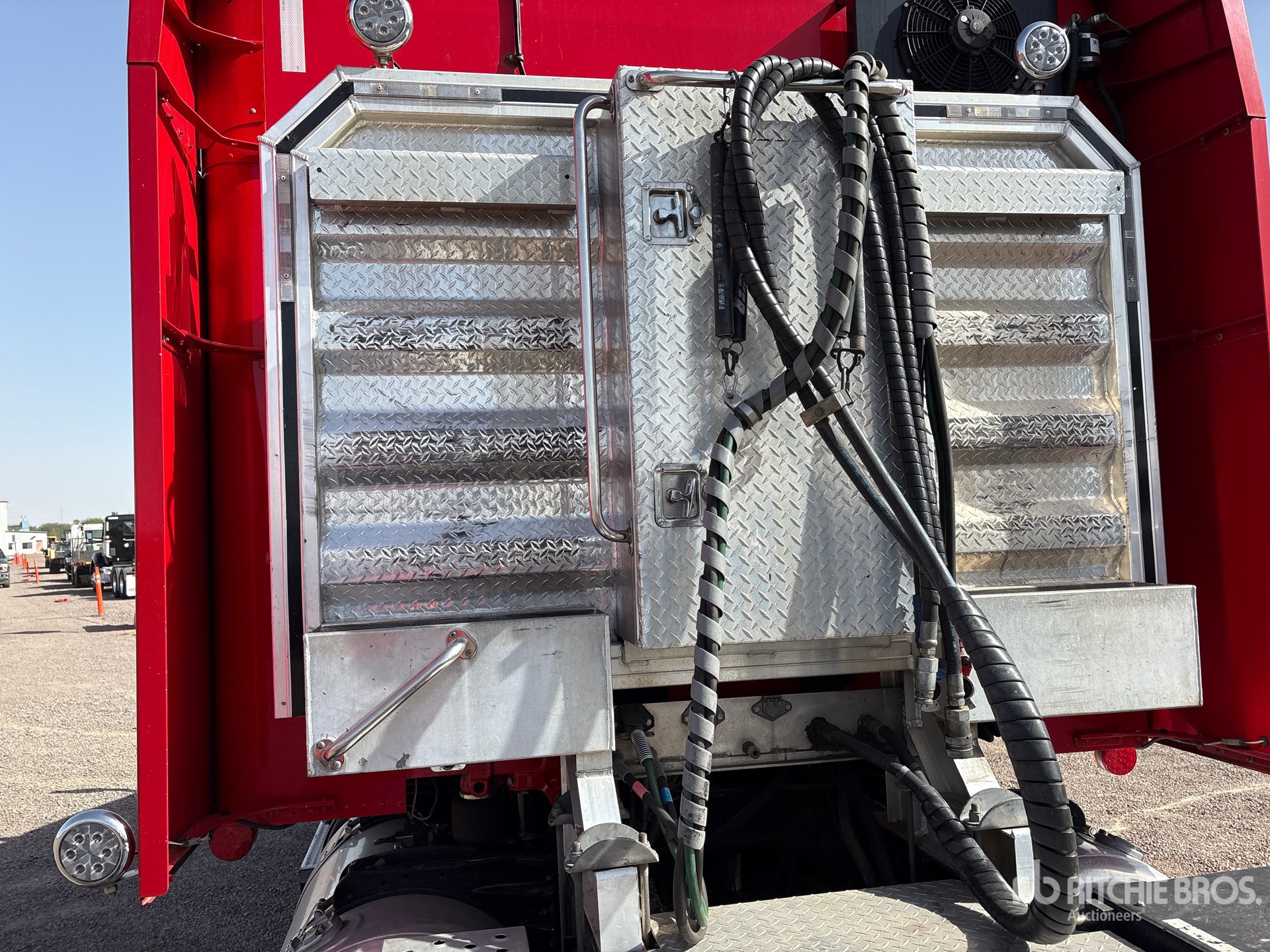 2020 Peterbilt 567