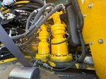 Crane Superstructure Hydraulics with