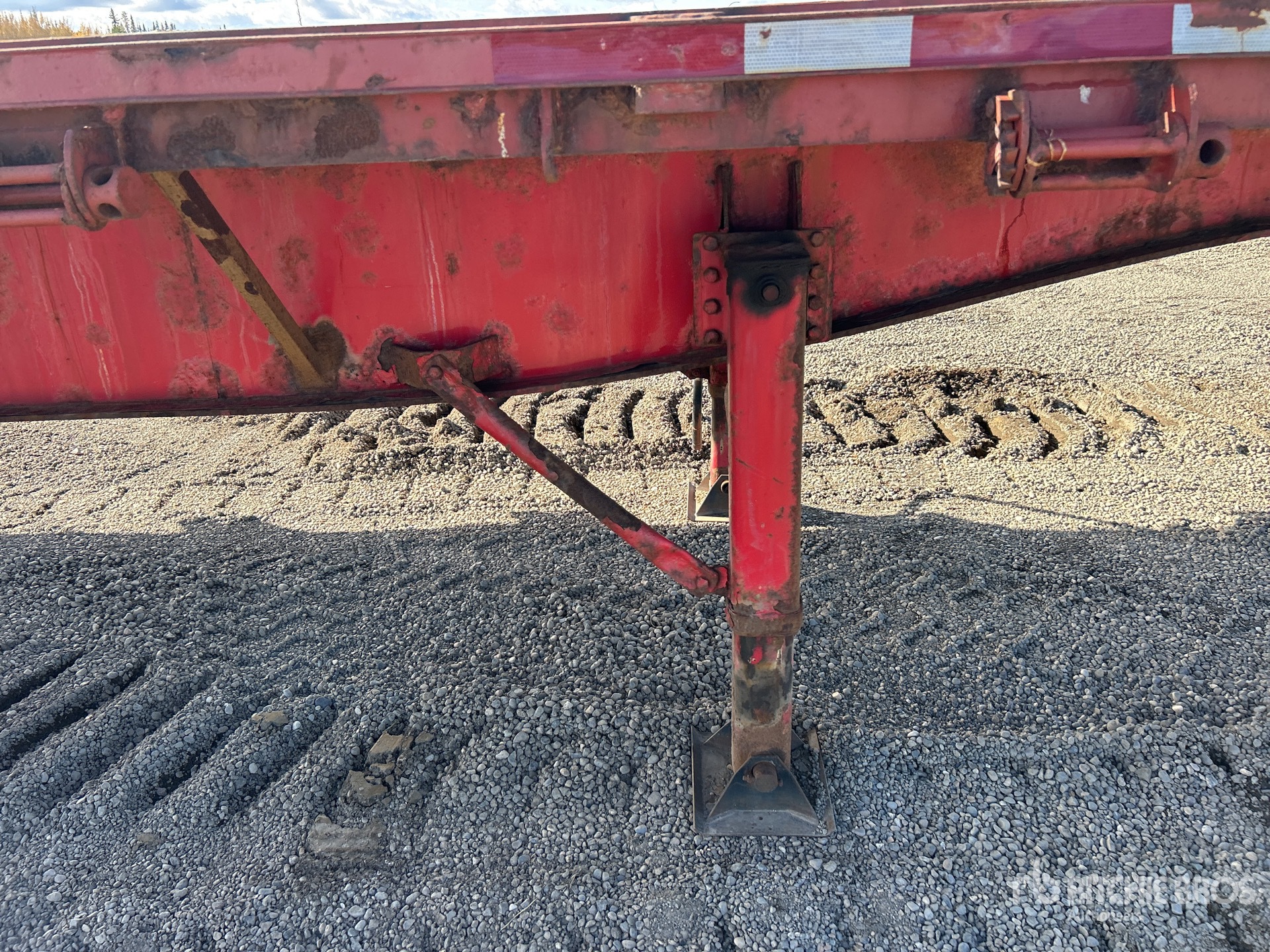 2006 Load King  53 FT TRI/A