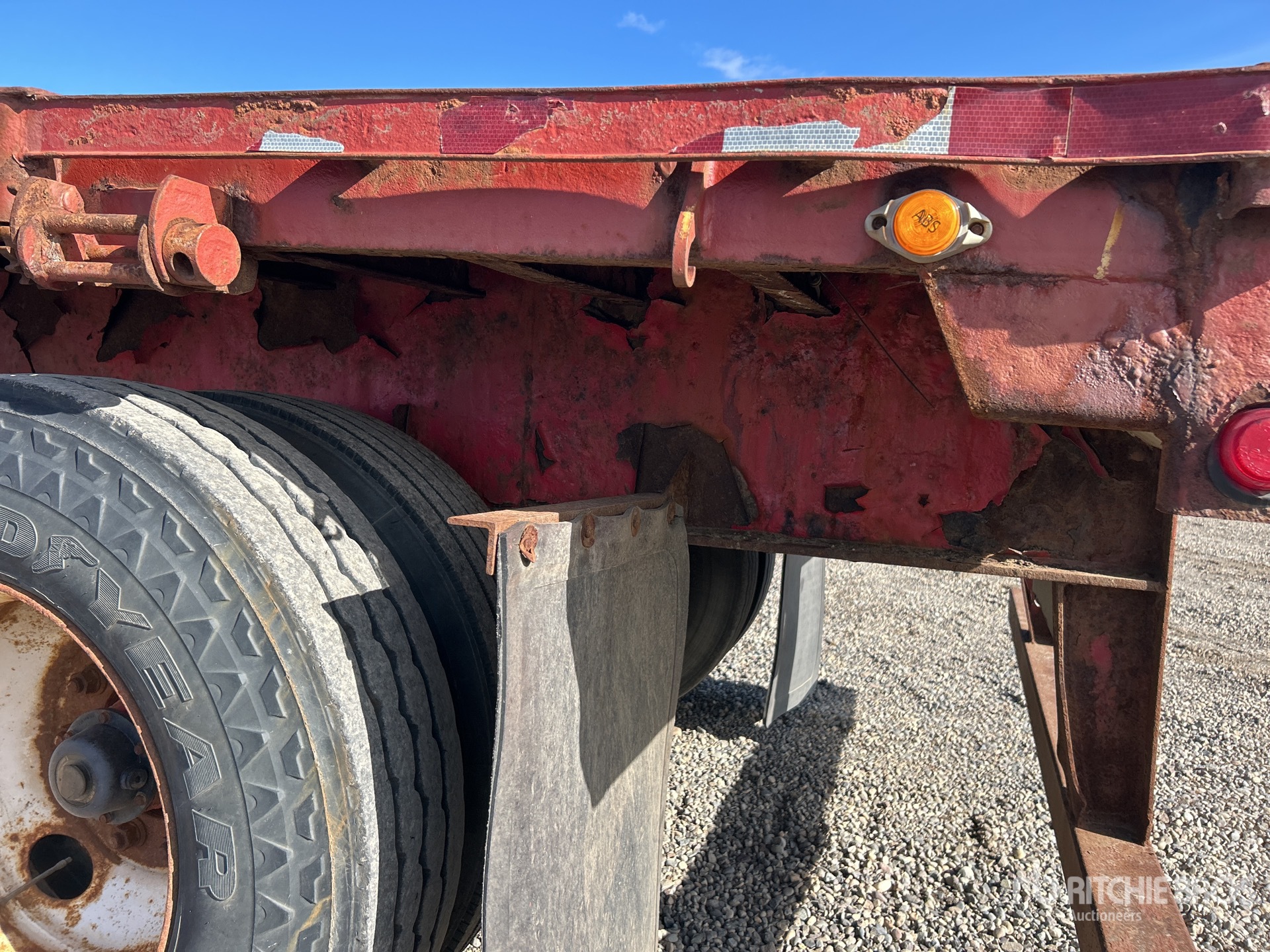 2006 Load King  53 FT TRI/A