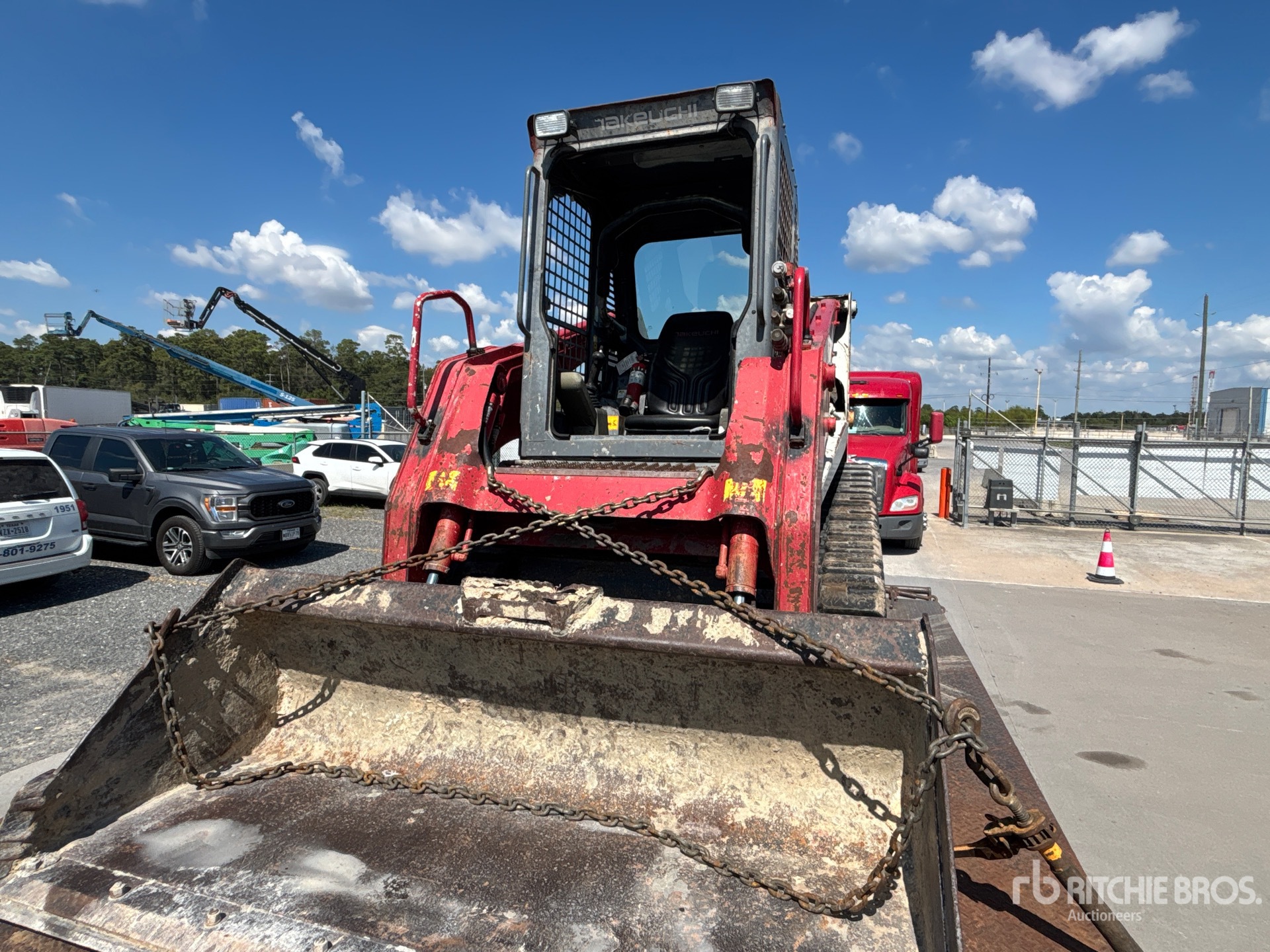 2016 Takeuchi TL10