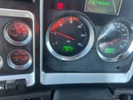 4 Transmision with Engine Hours