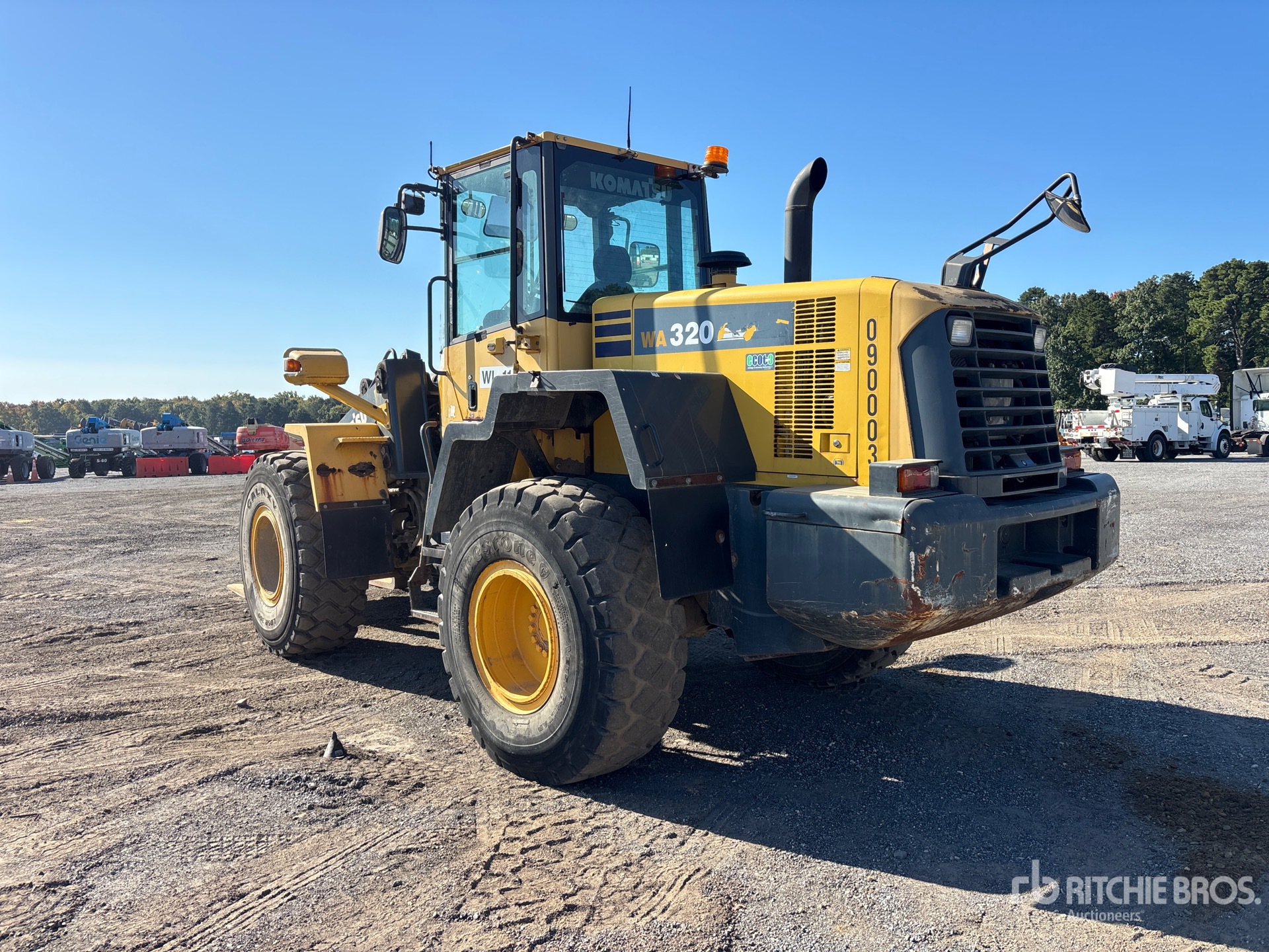 2010 Komatsu WA320-6