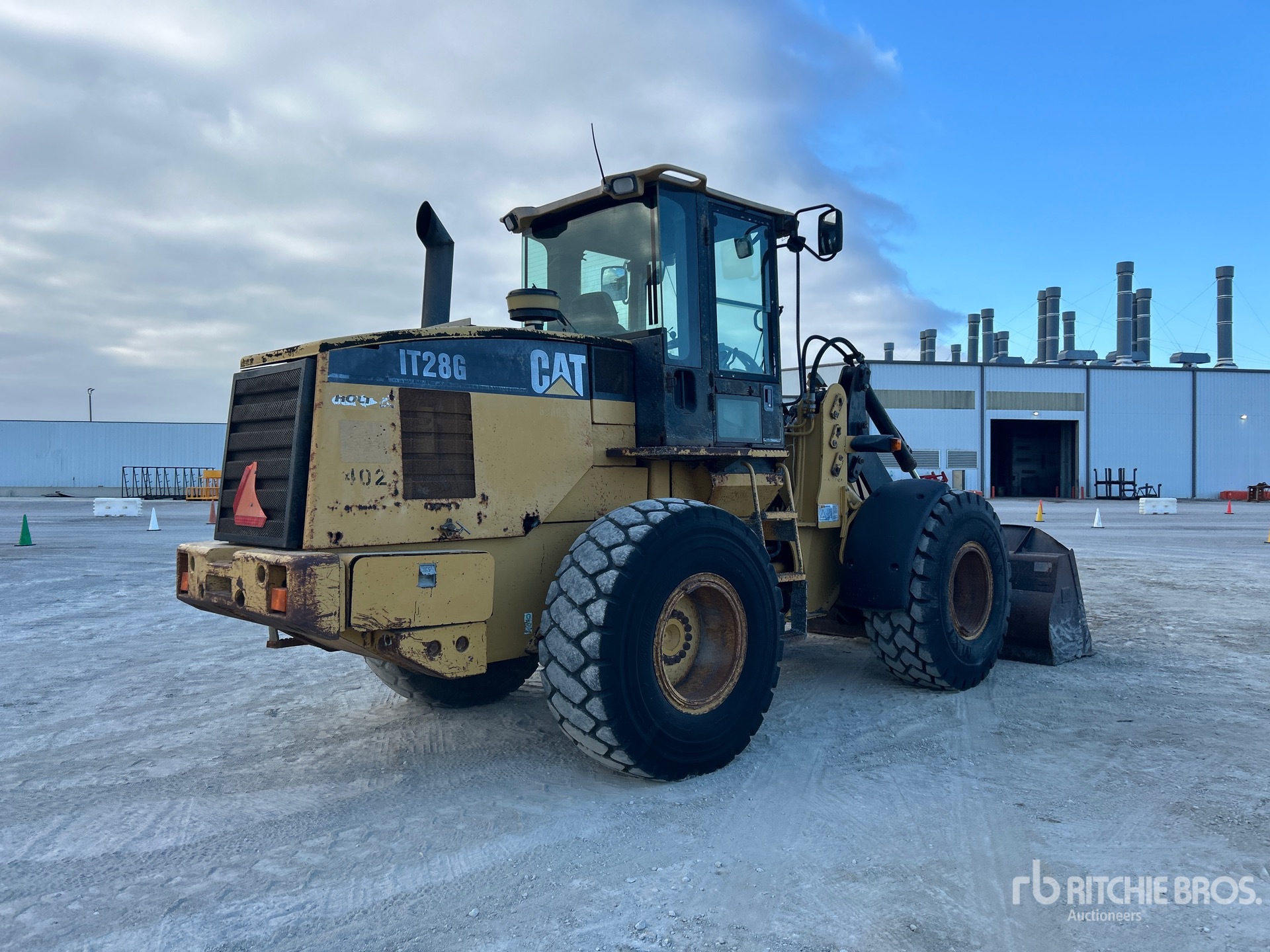 2001 Caterpillar IT28G