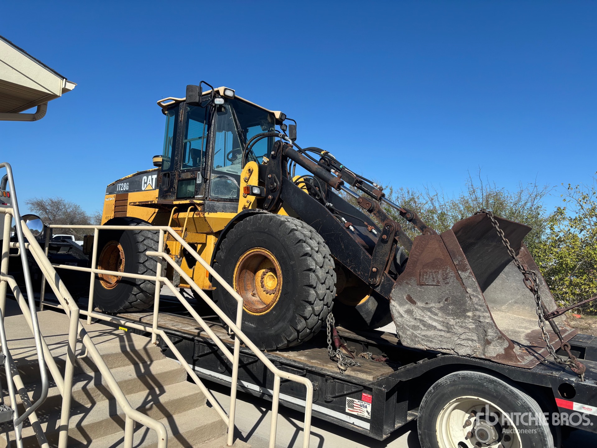2001 Caterpillar IT28G