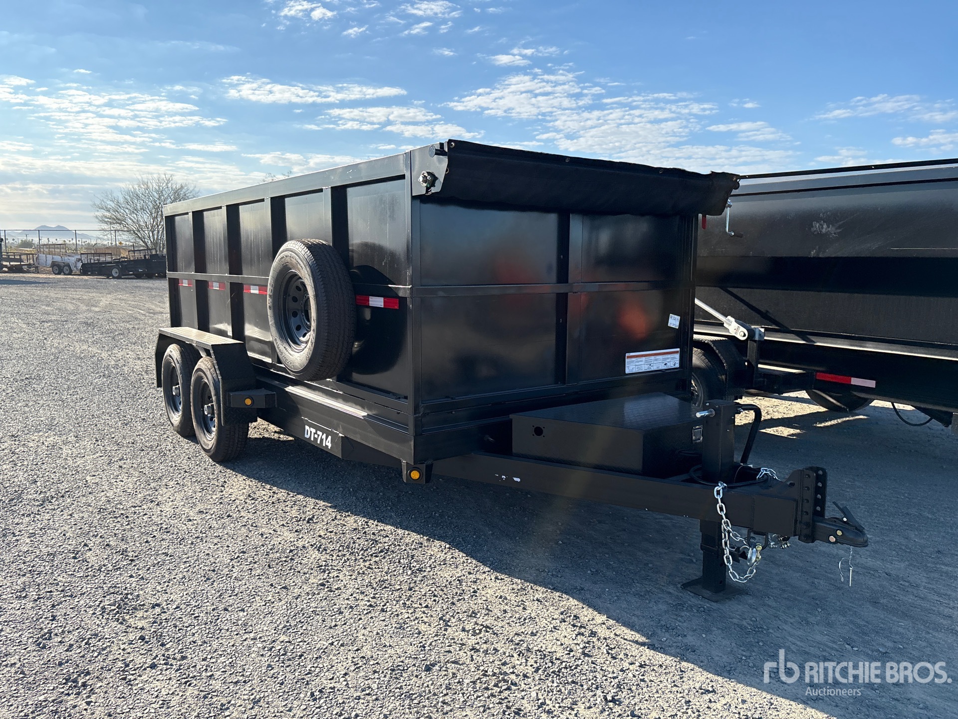 2027 DENTON 14 FT T/A