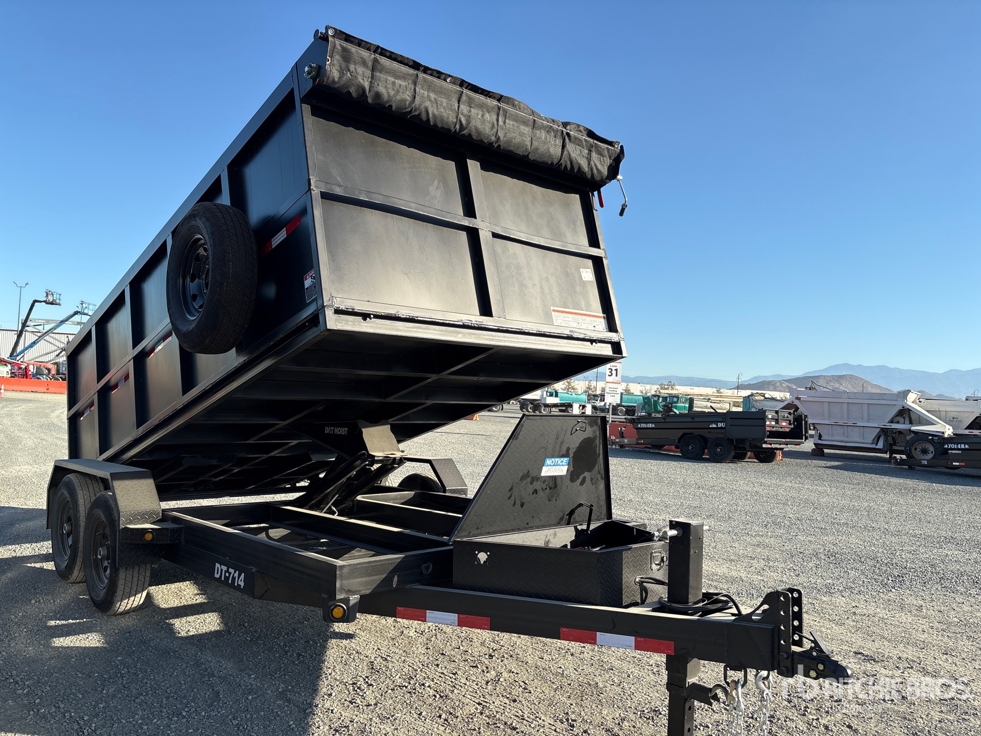 2027 DENTON 14 FT T/A