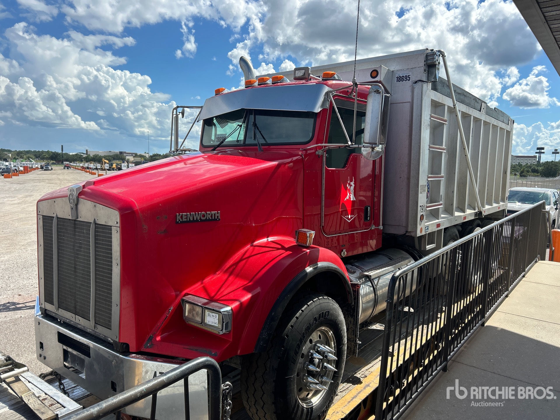 2015 Kenworth T800
