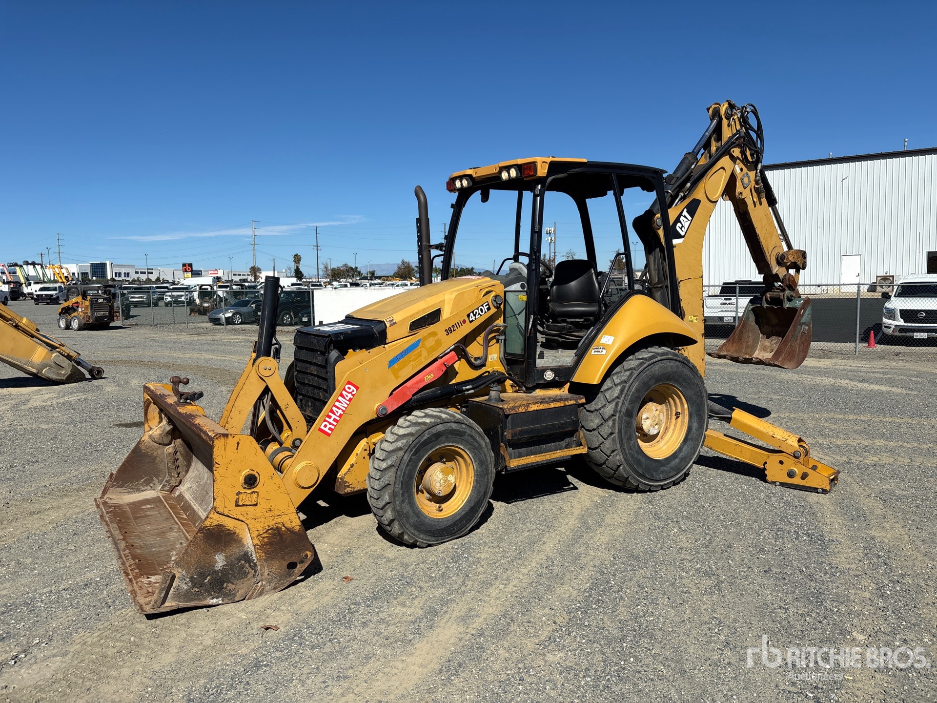 Photo of 2013 Caterpillar 420F