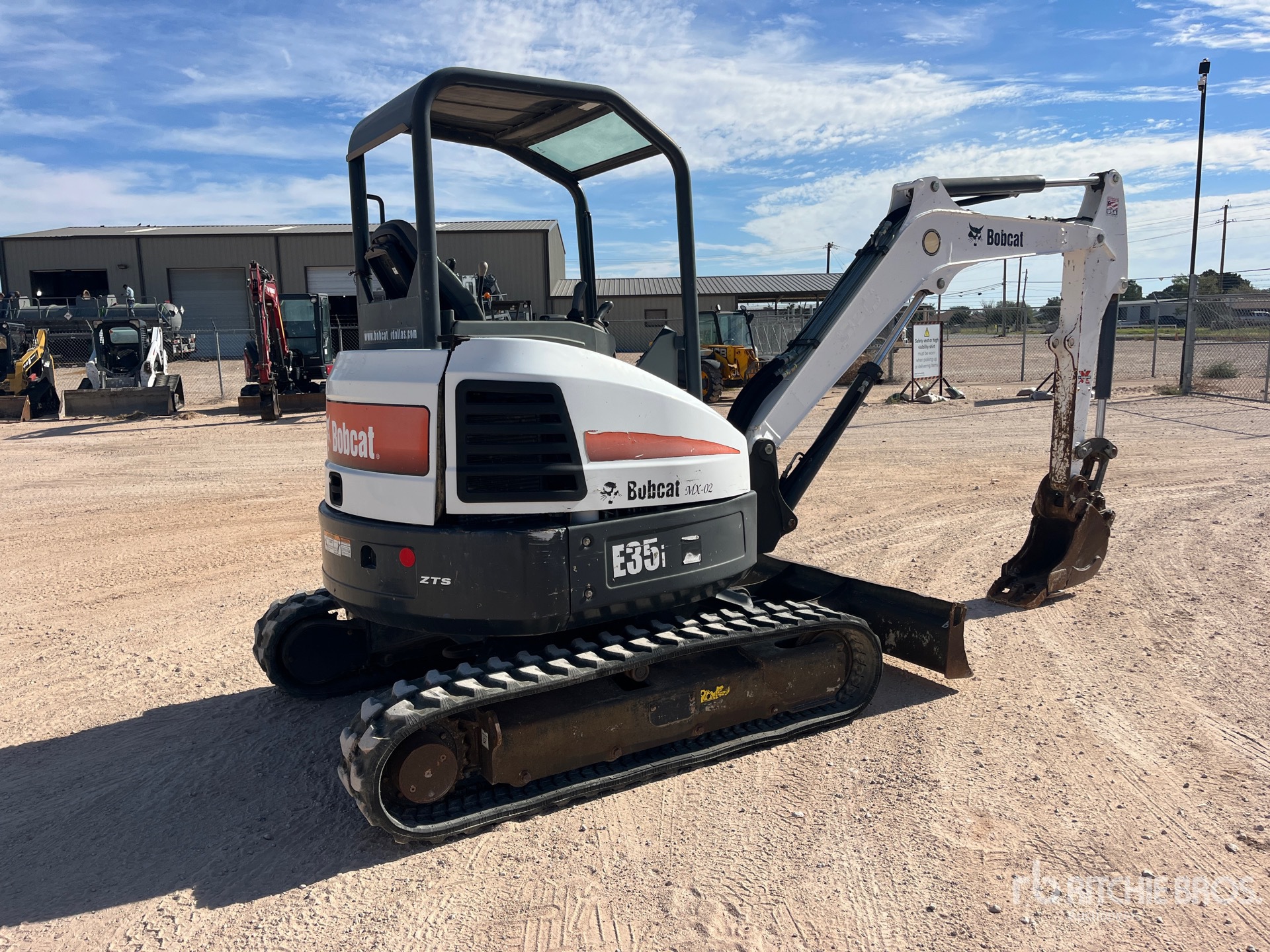 2017 Bobcat E31I