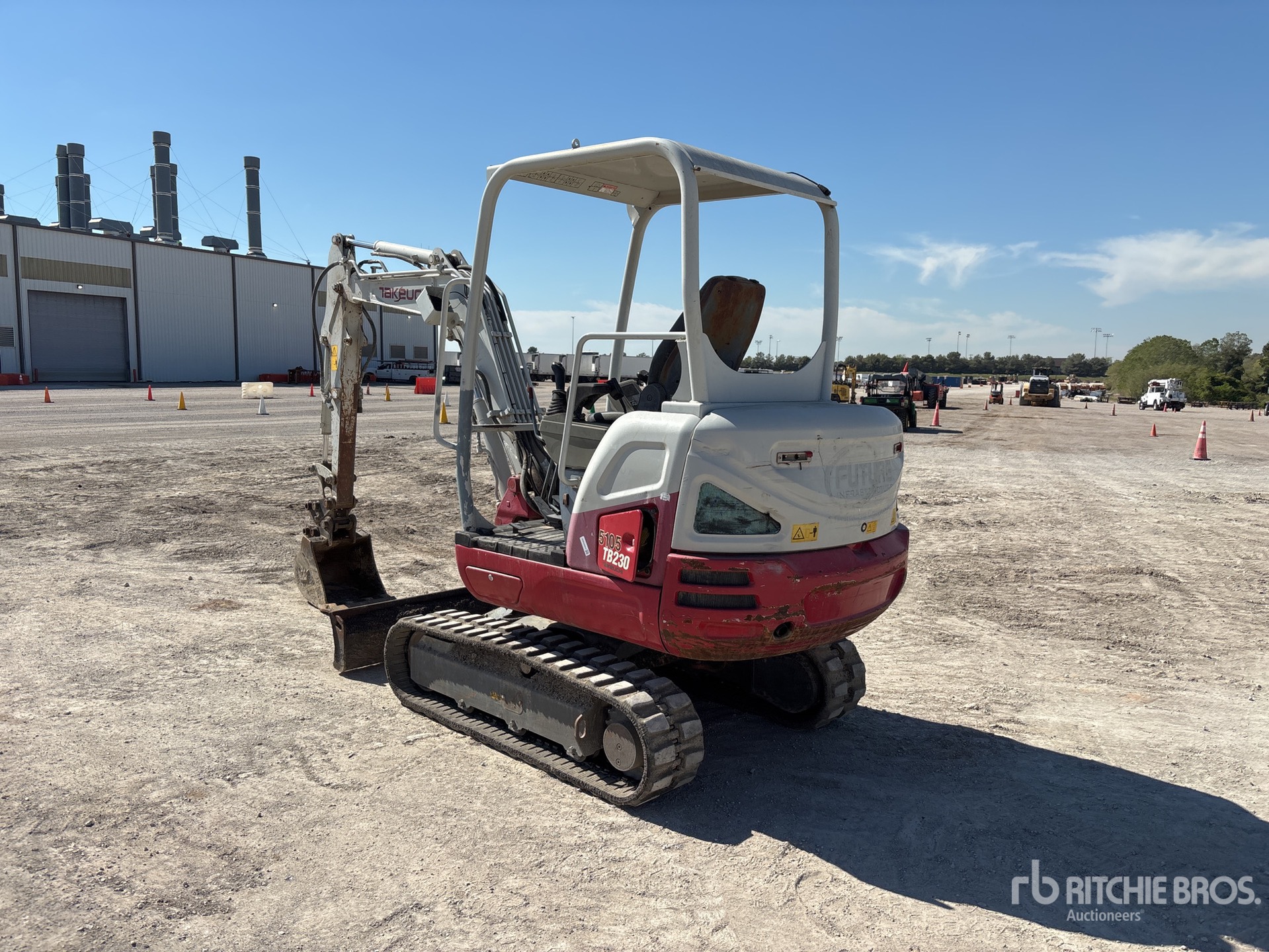 2018 Takeuchi TB230
