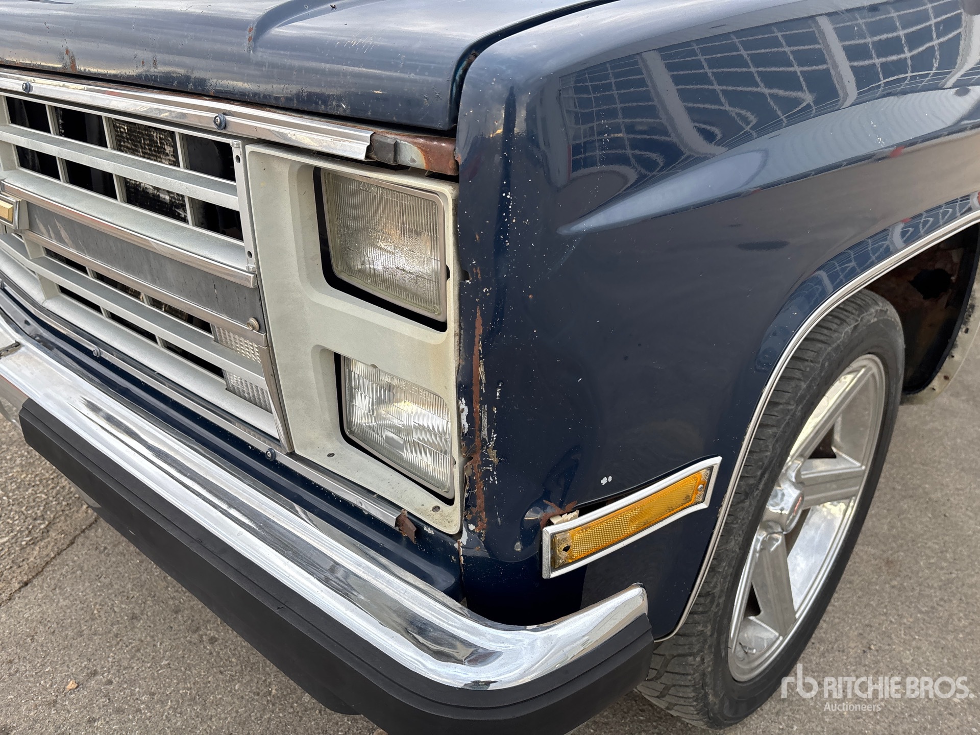1984 Chevrolet SUBURBAN C10